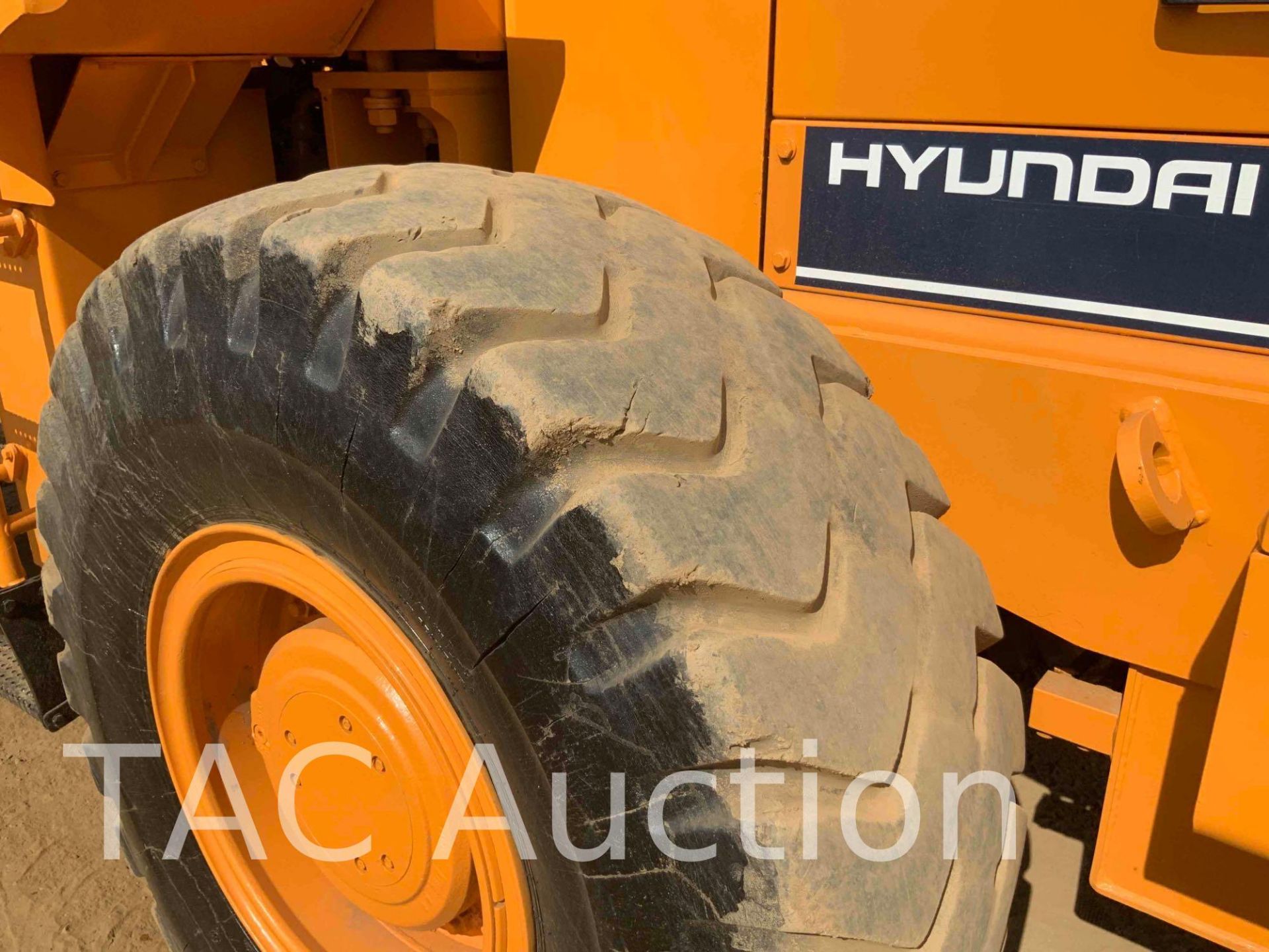 Hyundai HL750TM Wheel Loader - Image 60 of 63