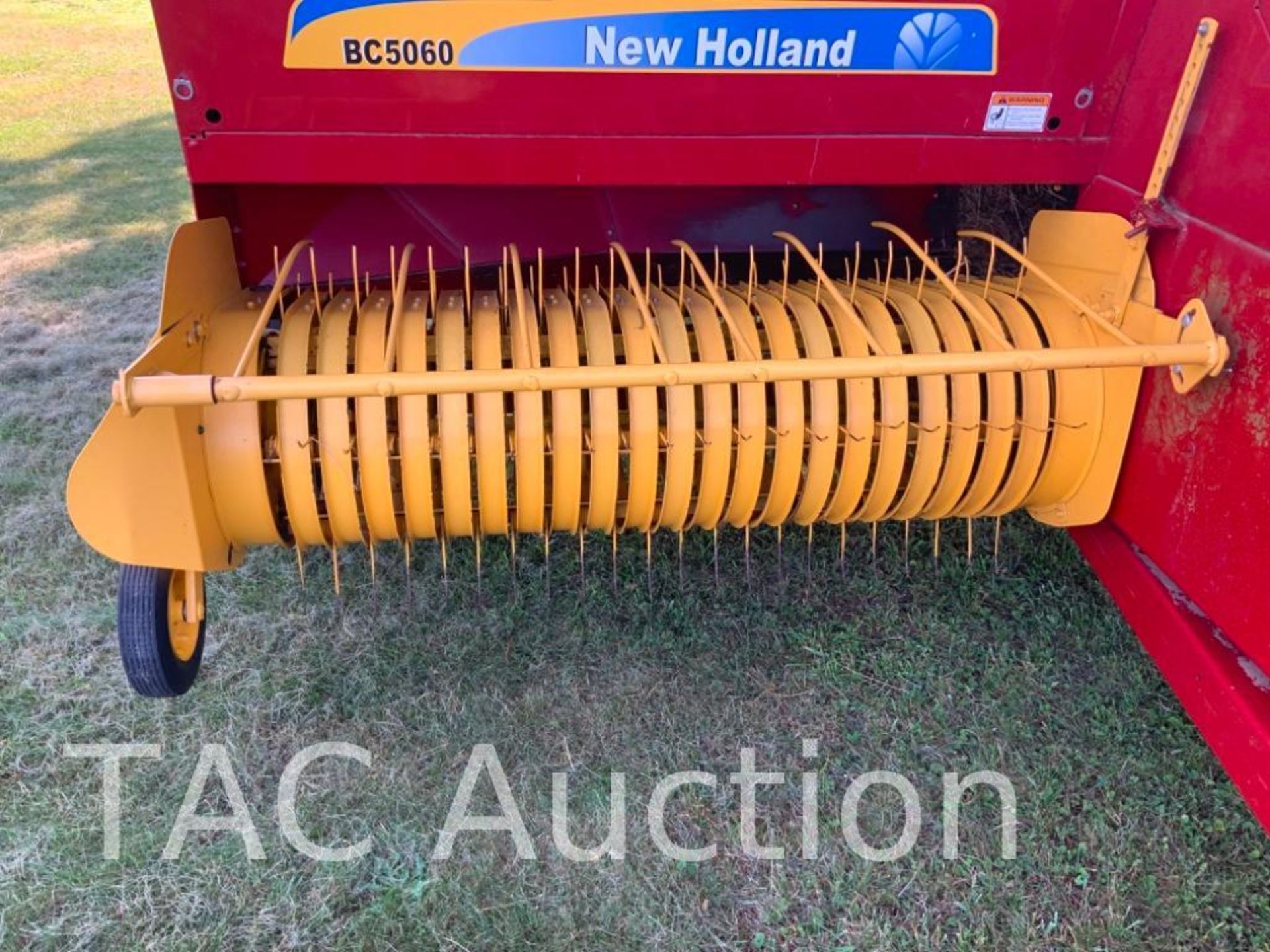 2017 New Holland BC5060 Square Baler - Image 8 of 27