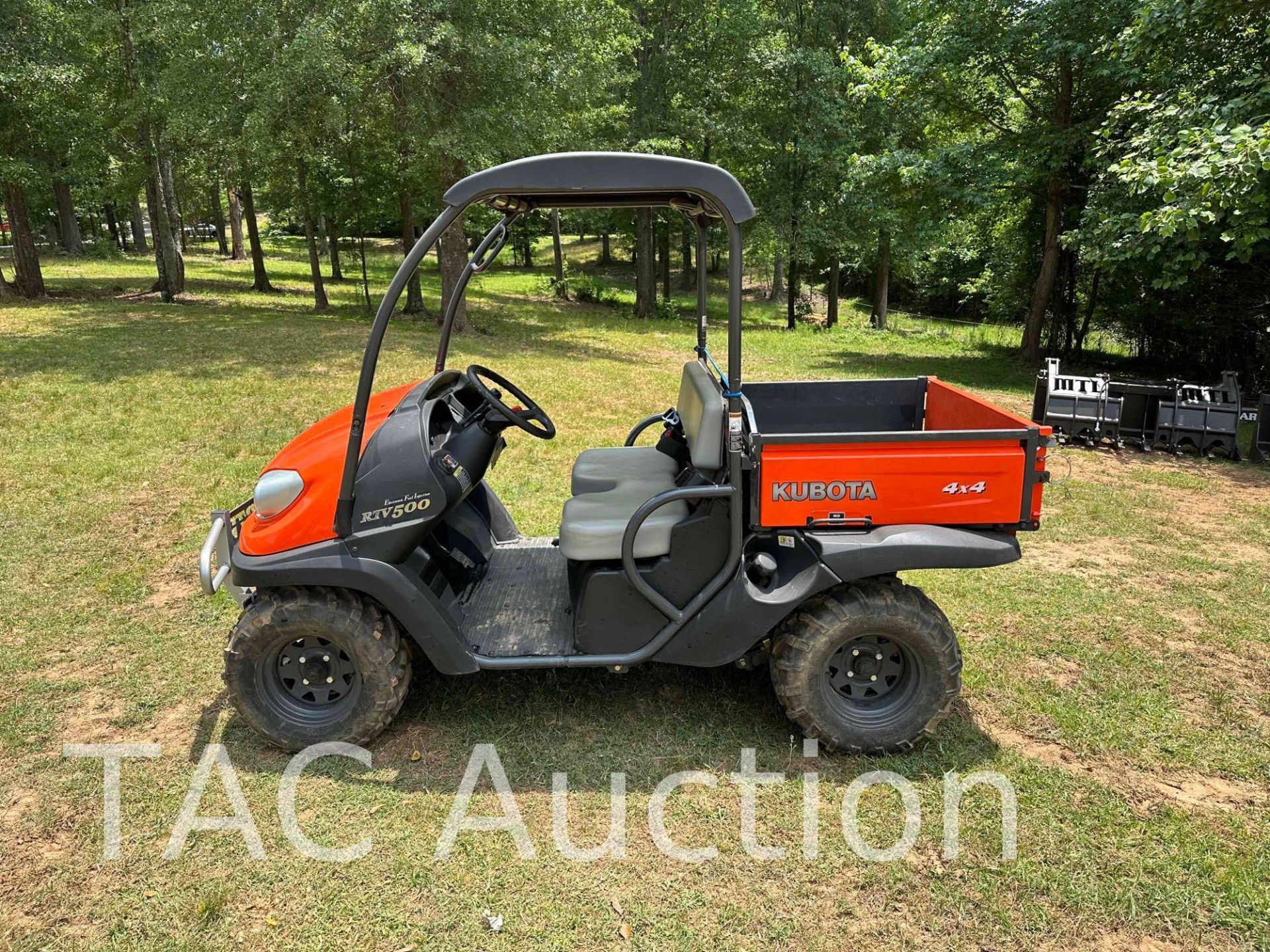 Kubota RTV500 4x4 UTV - Image 2 of 28