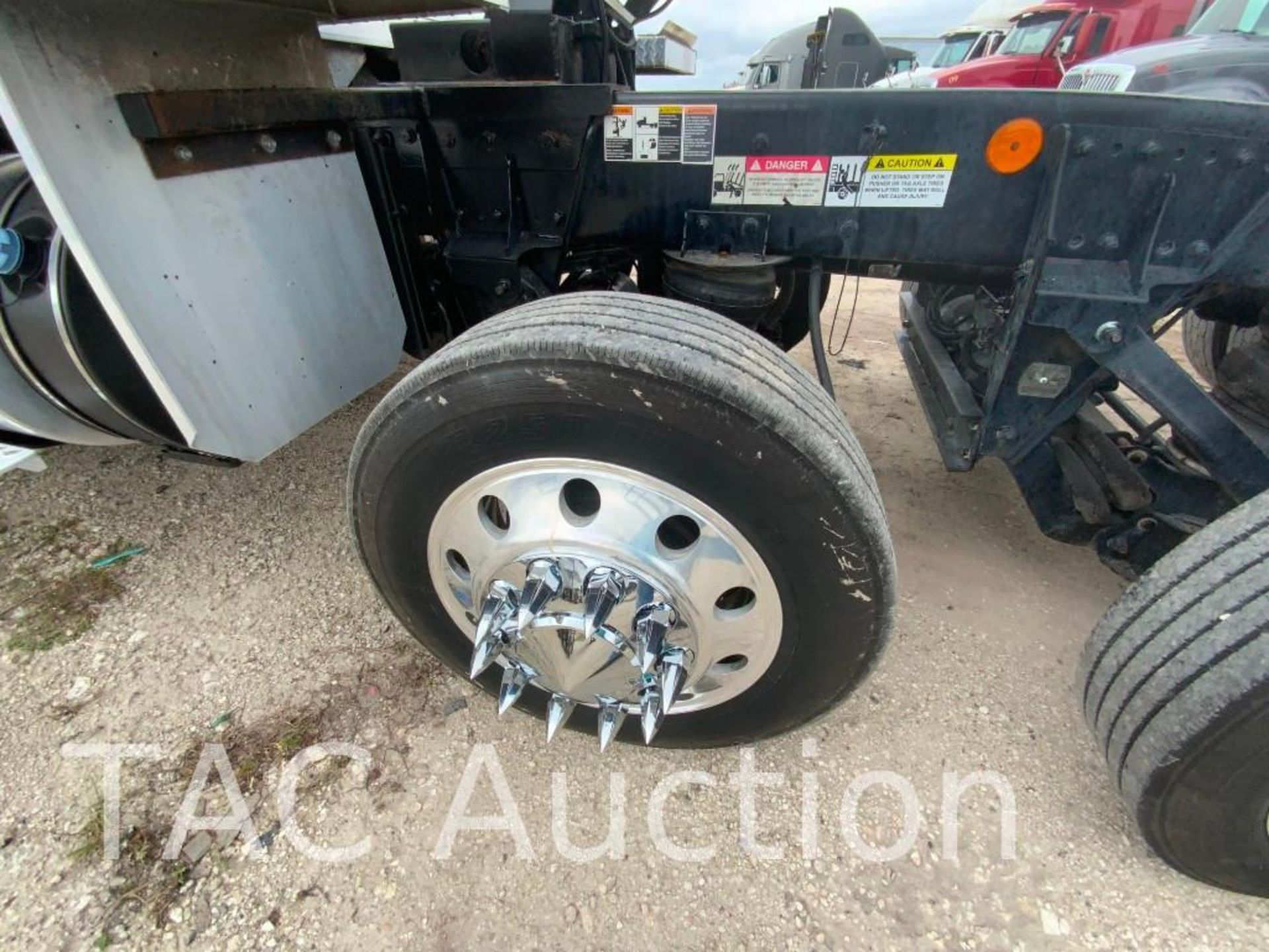 2021 Kenworth T880 Quad Axle Dump Truck - Image 80 of 96