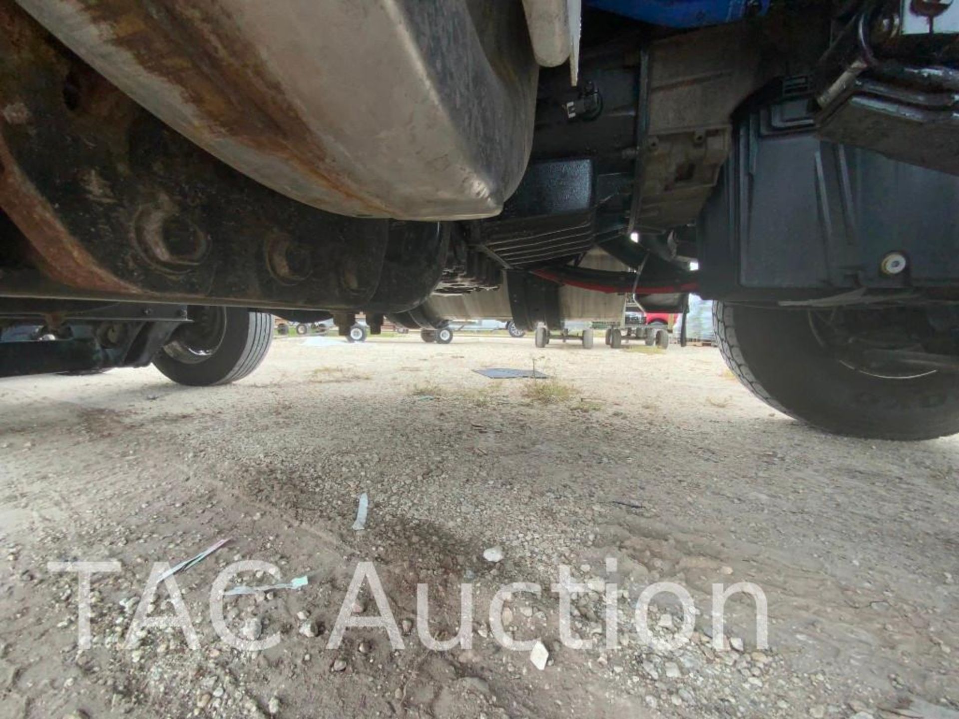 2021 Kenworth T880 Quad Axle Dump Truck - Image 63 of 96