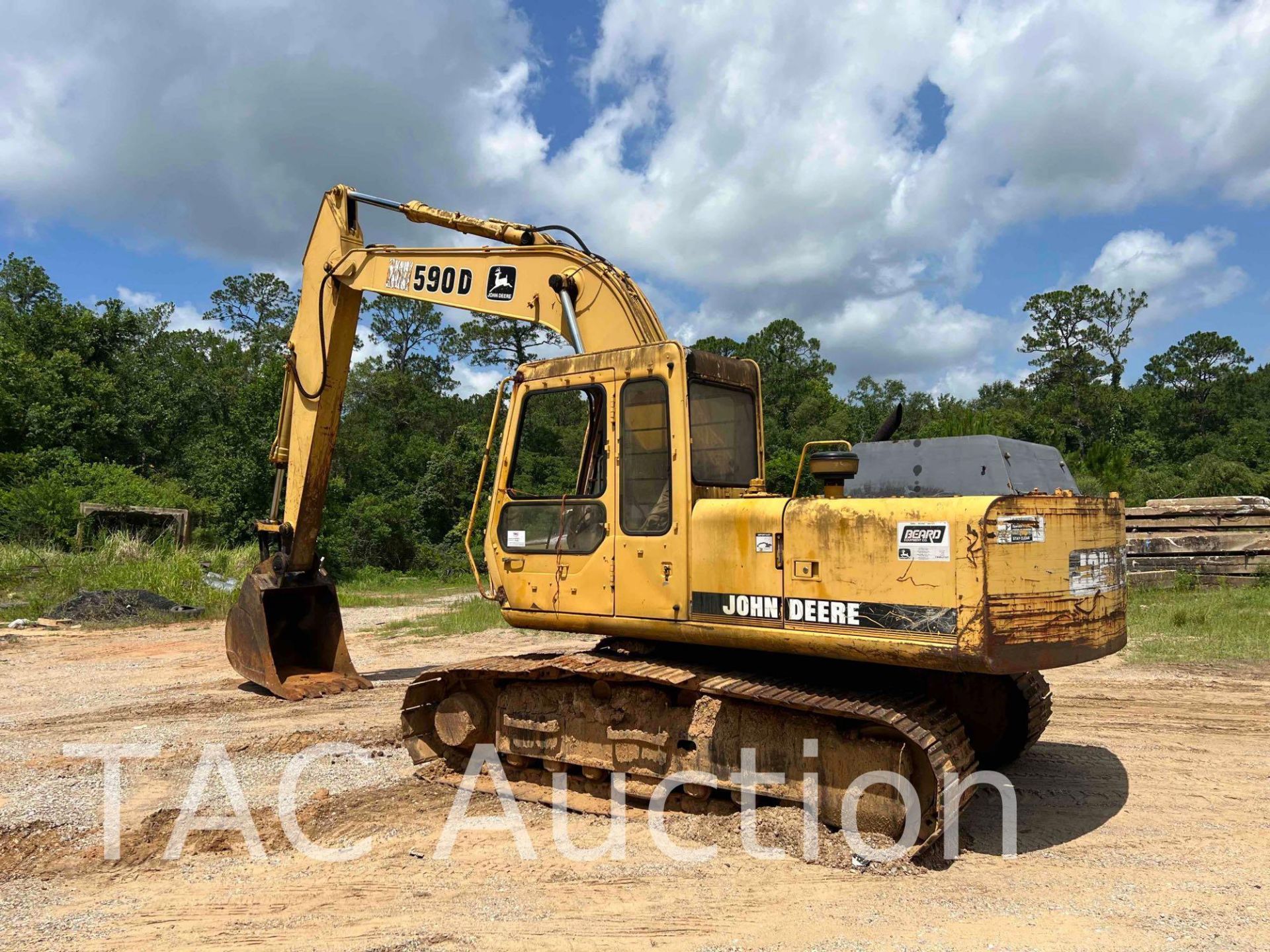 John Deere 590D Excavator - Image 4 of 59