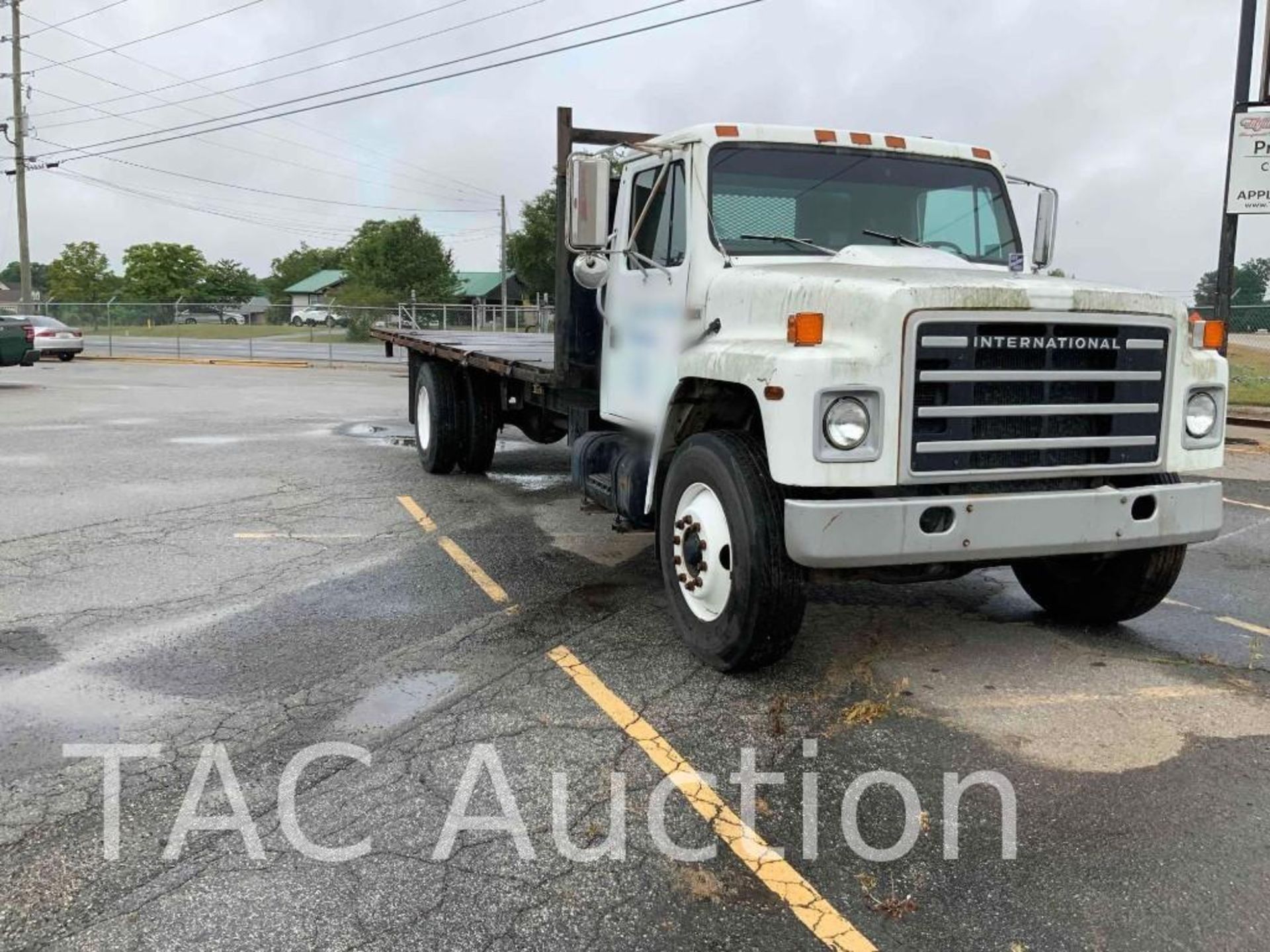 1987 International Flatbed Truck - Image 7 of 42