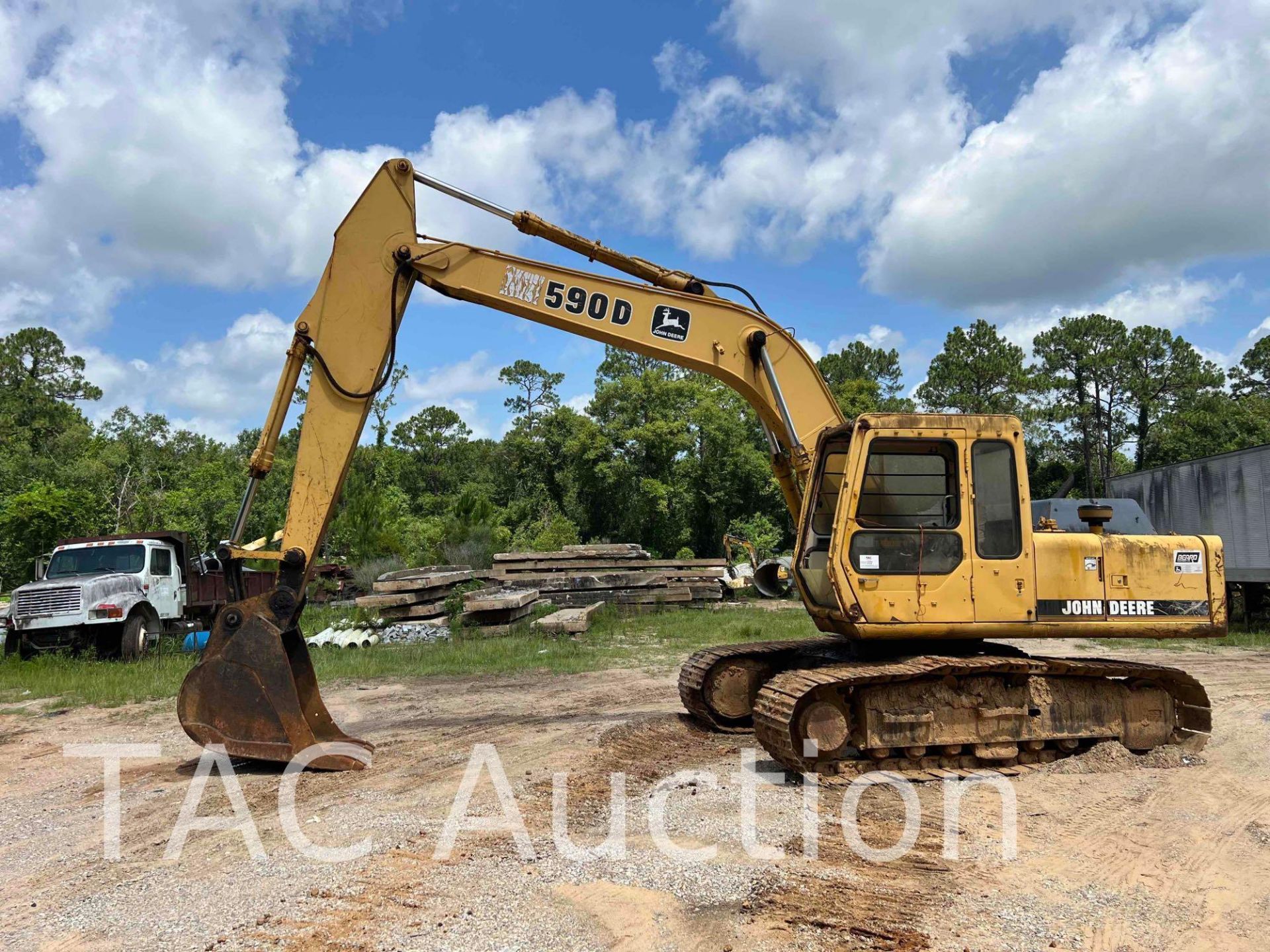 John Deere 590D Excavator - Image 2 of 59