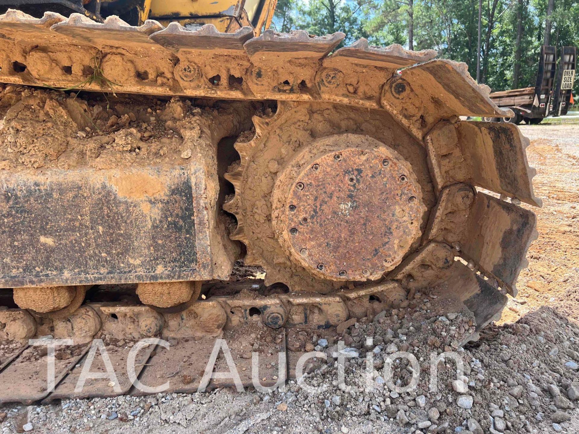 John Deere 590D Excavator - Image 46 of 59