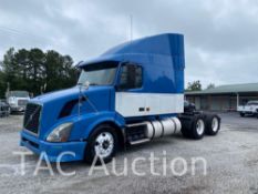 2006 Volvo VNL Sleeper Truck