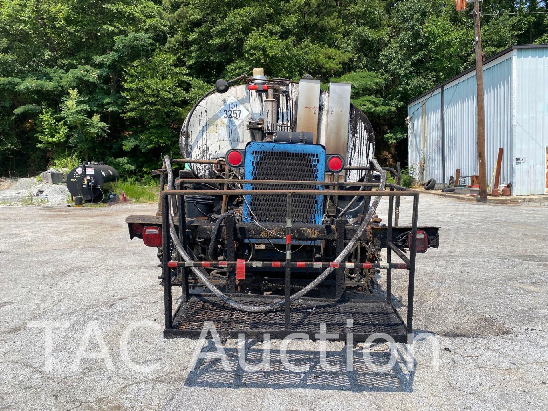 2003 Freightliner FL70 Asphalt Distributor Truck - Image 6 of 65