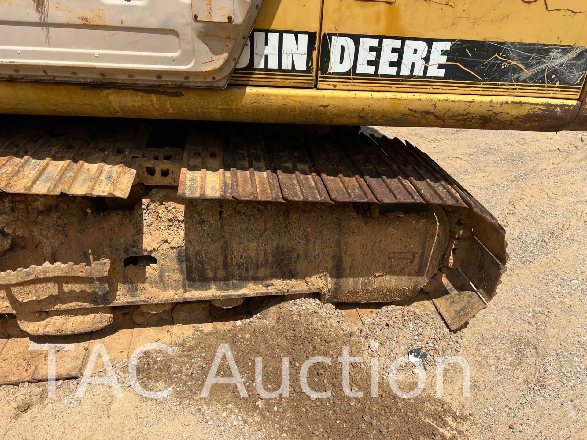 John Deere 590D Excavator - Image 44 of 59