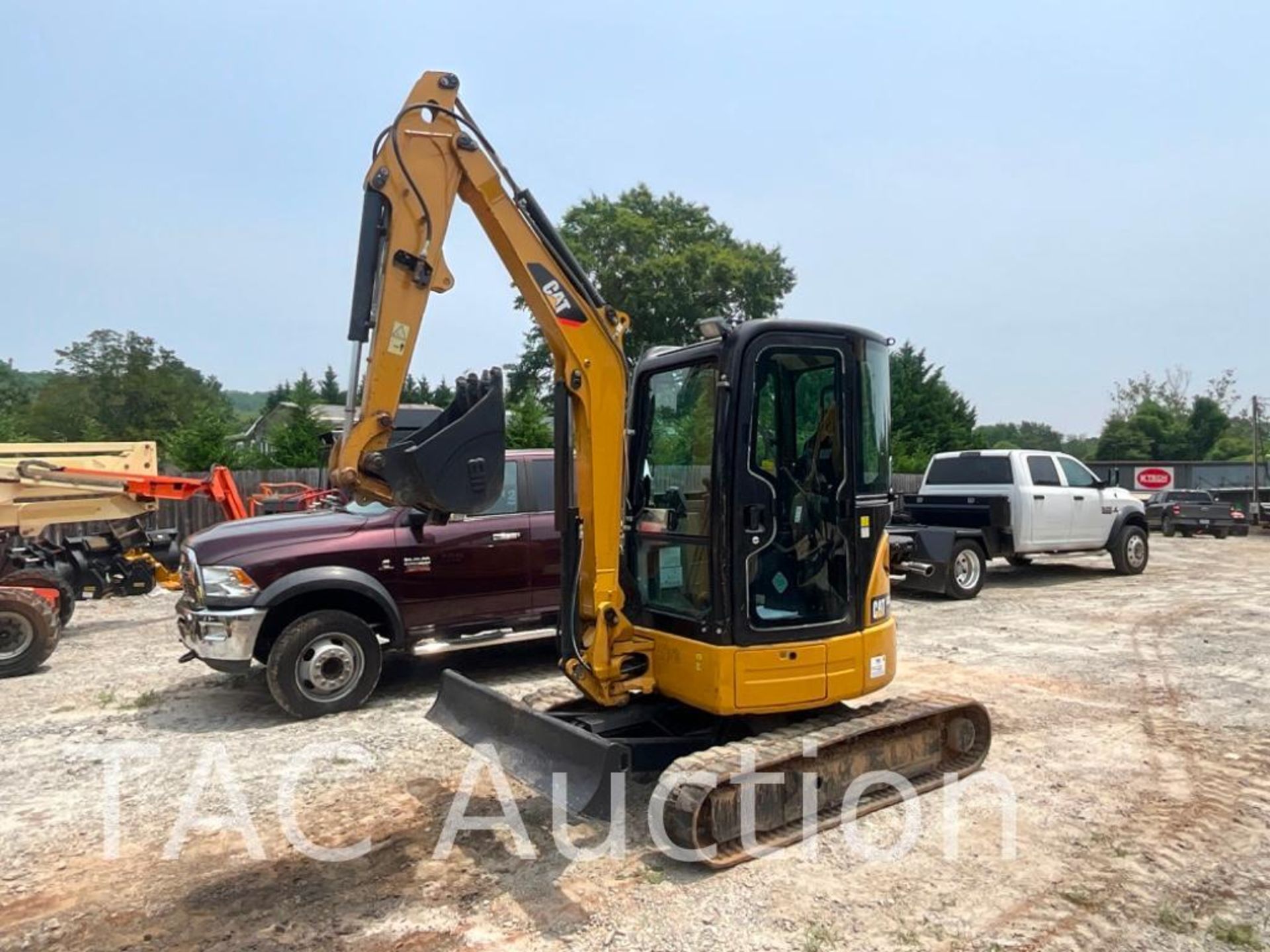 2014 Caterpillar 303.5ECR Mini Excavator - Image 2 of 35