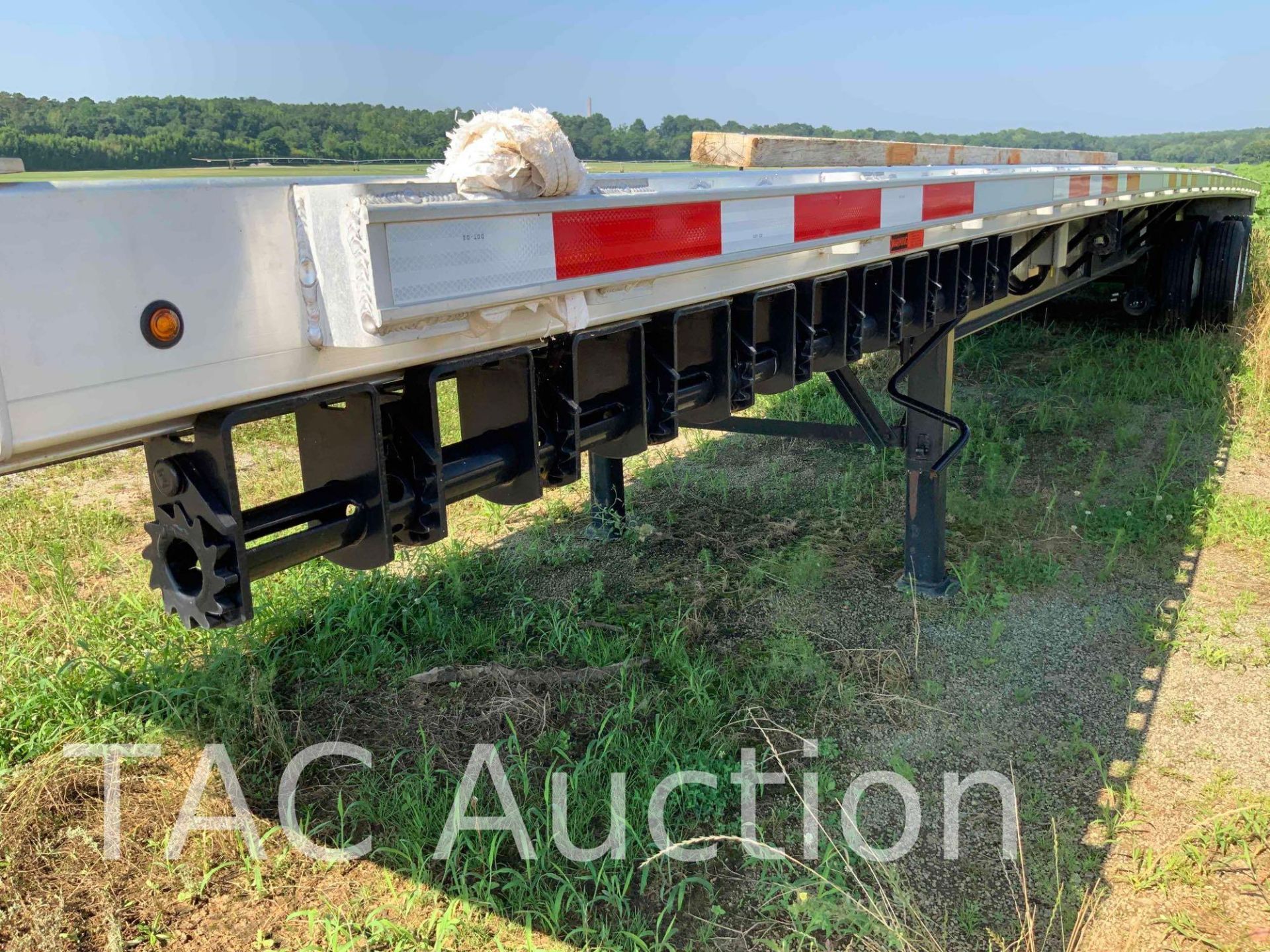 2021 Transcraft 45ft Aluminum Flatbed Trailer - Image 9 of 18