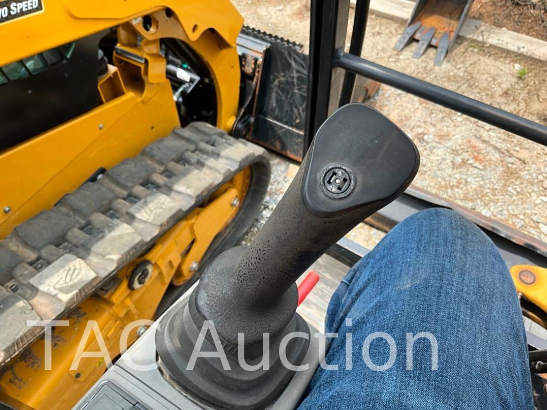 2012 Caterpillar 302.7DCR Mini Excavator - Image 17 of 26