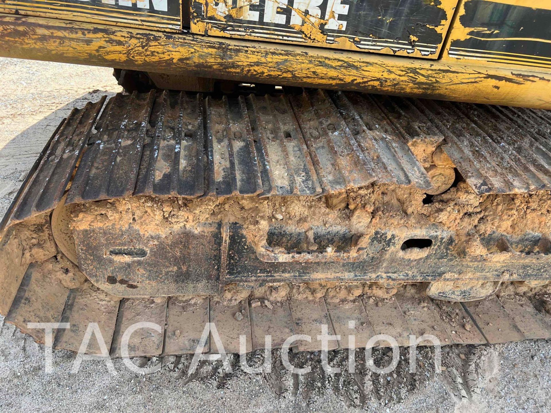 John Deere 590D Excavator - Image 50 of 59