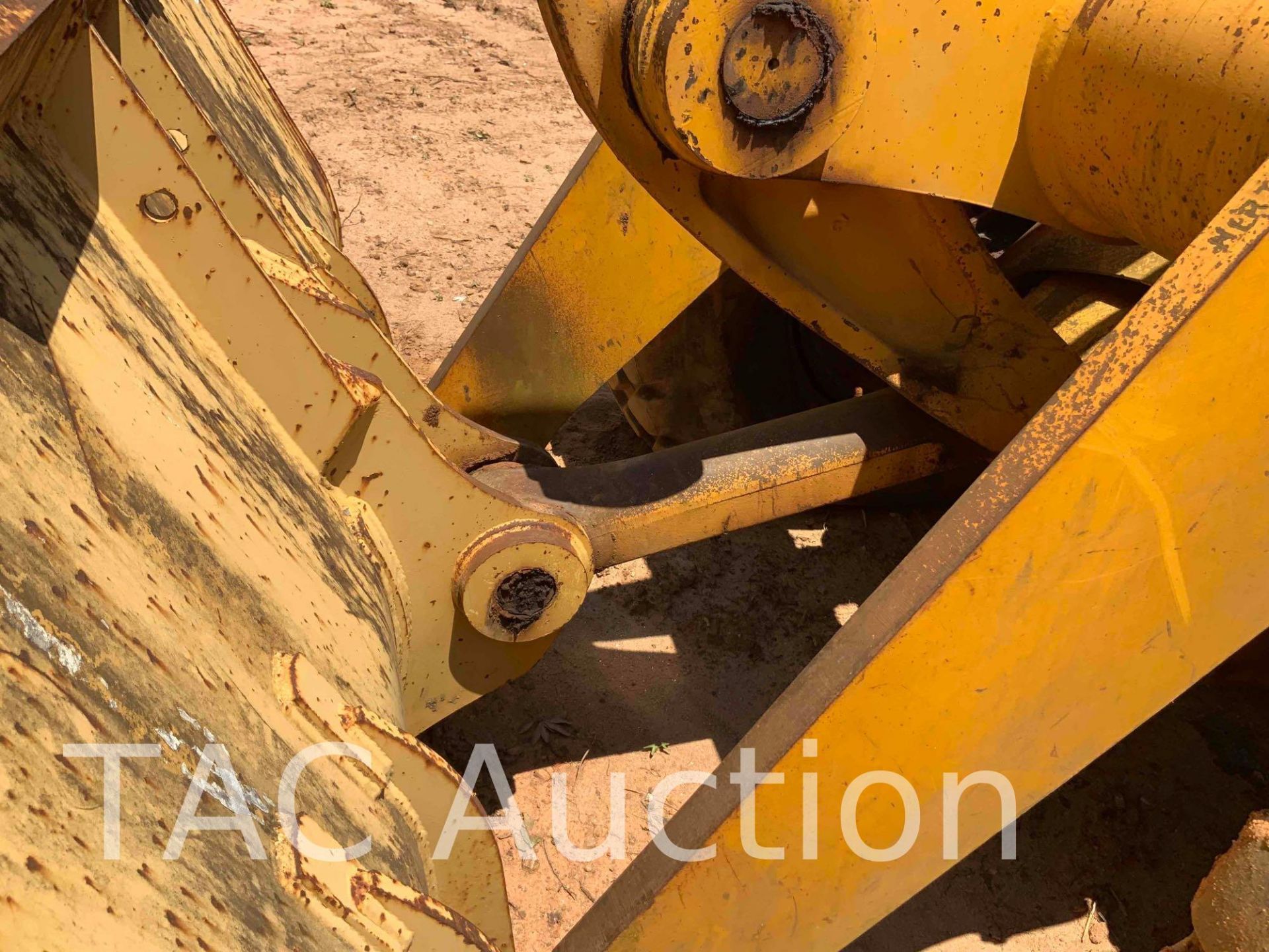 1992 John Deere 624E Wheel Loader - Image 17 of 45