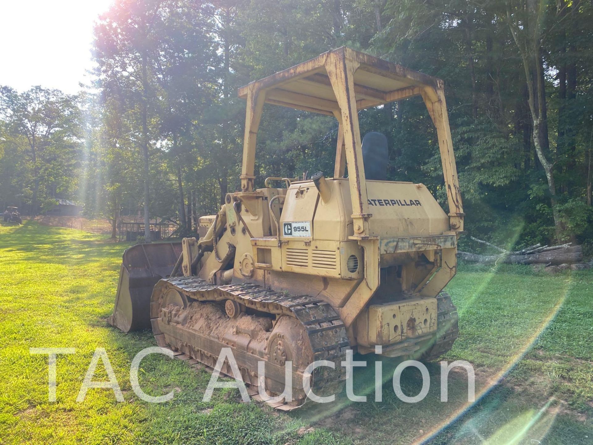 Caterpillar 955L Crawler Loader - Image 6 of 32