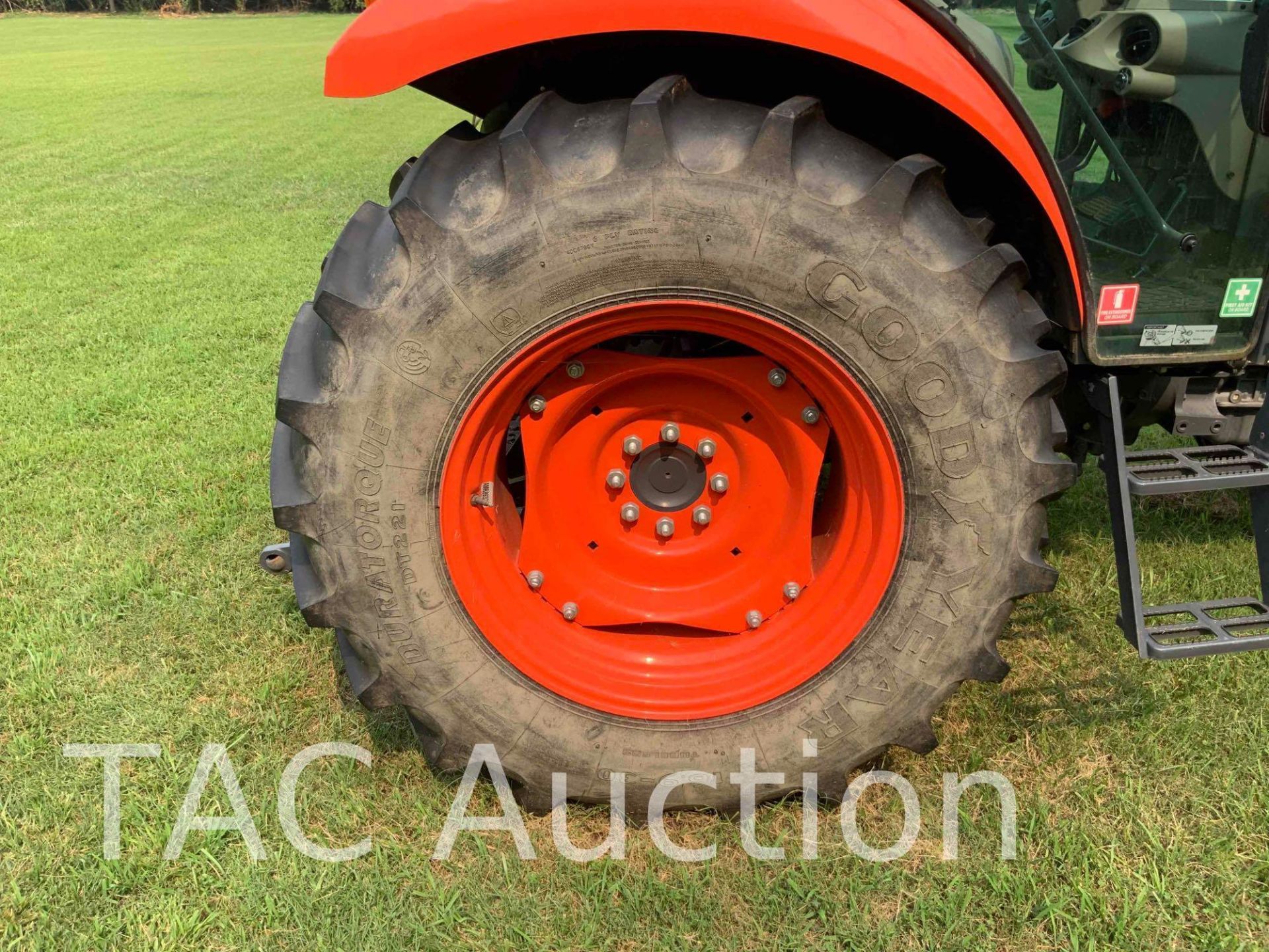 2020 Kubota M7060 Tractor - Image 38 of 43