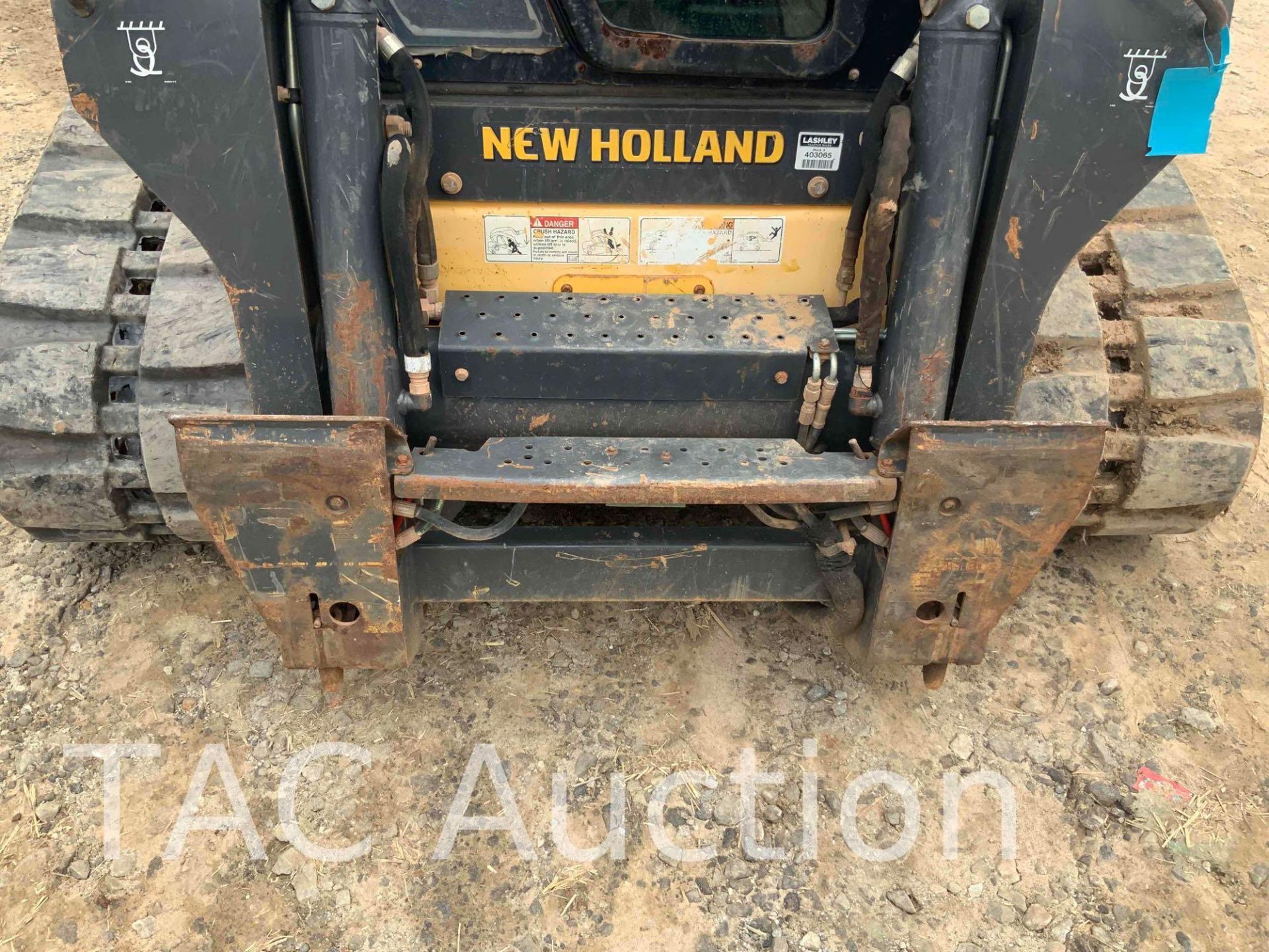 2017 New Holland C238 Skid Steer - Image 22 of 42