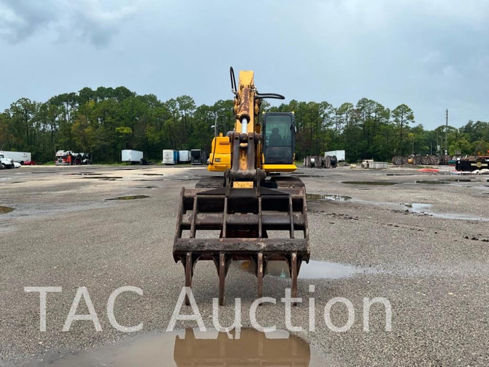 2013 Komatsu PC210LC-10 Crawler Excavator - Image 8 of 53