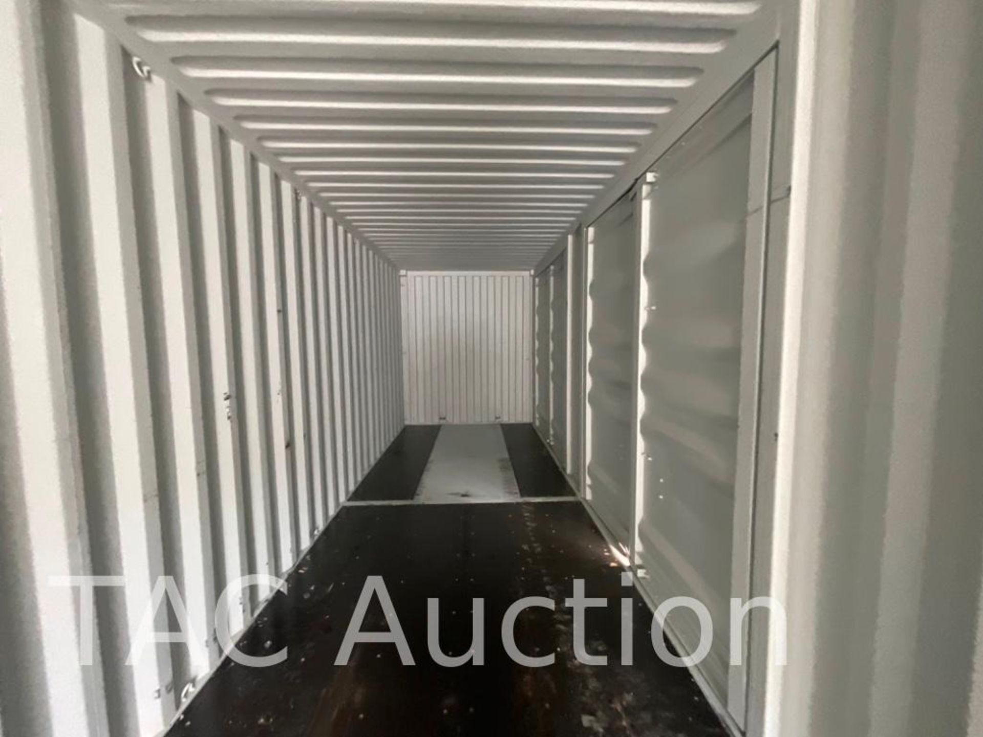 2023 40ft Hi-Cube Shipping Container - Image 9 of 11