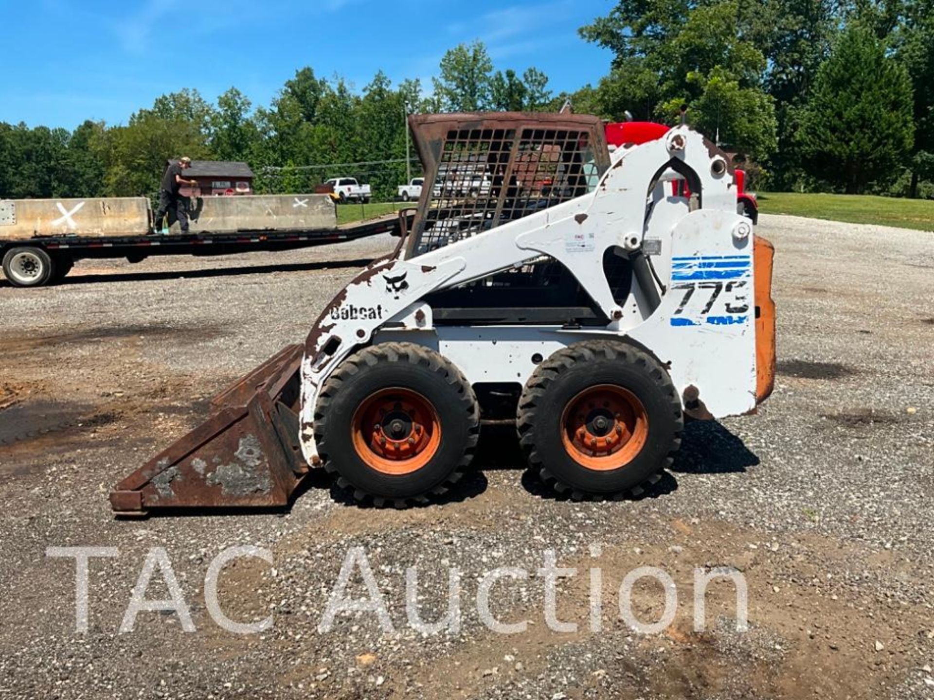 2001 Bobcat 773 Skid Steer - Image 2 of 19