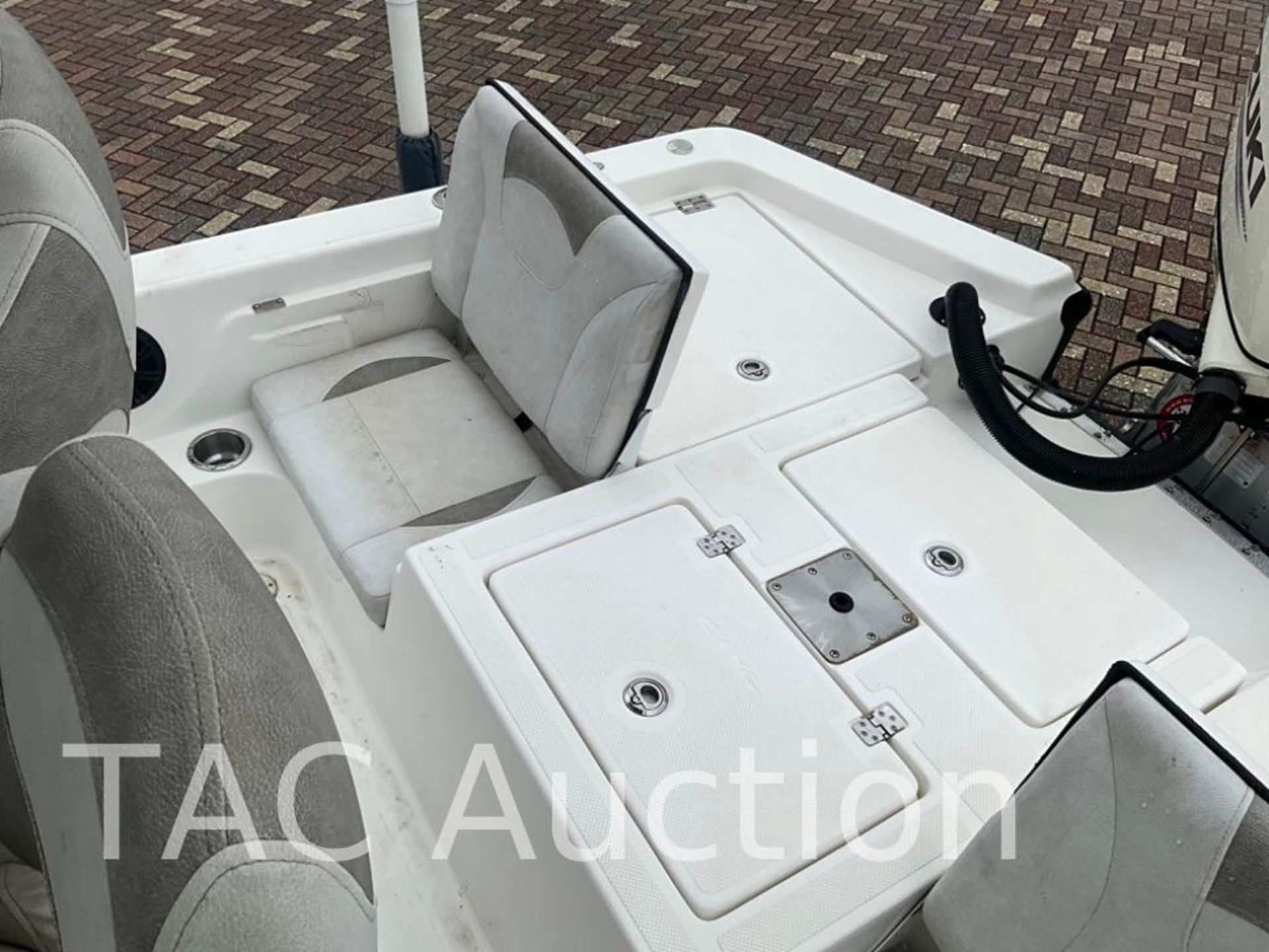 2019 Epic 24ft Bay Center Console - Image 16 of 48