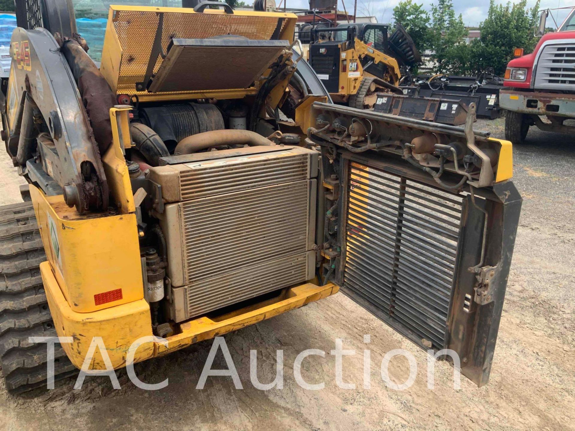 2019 New Holland C245 Skid Steer - Image 27 of 42