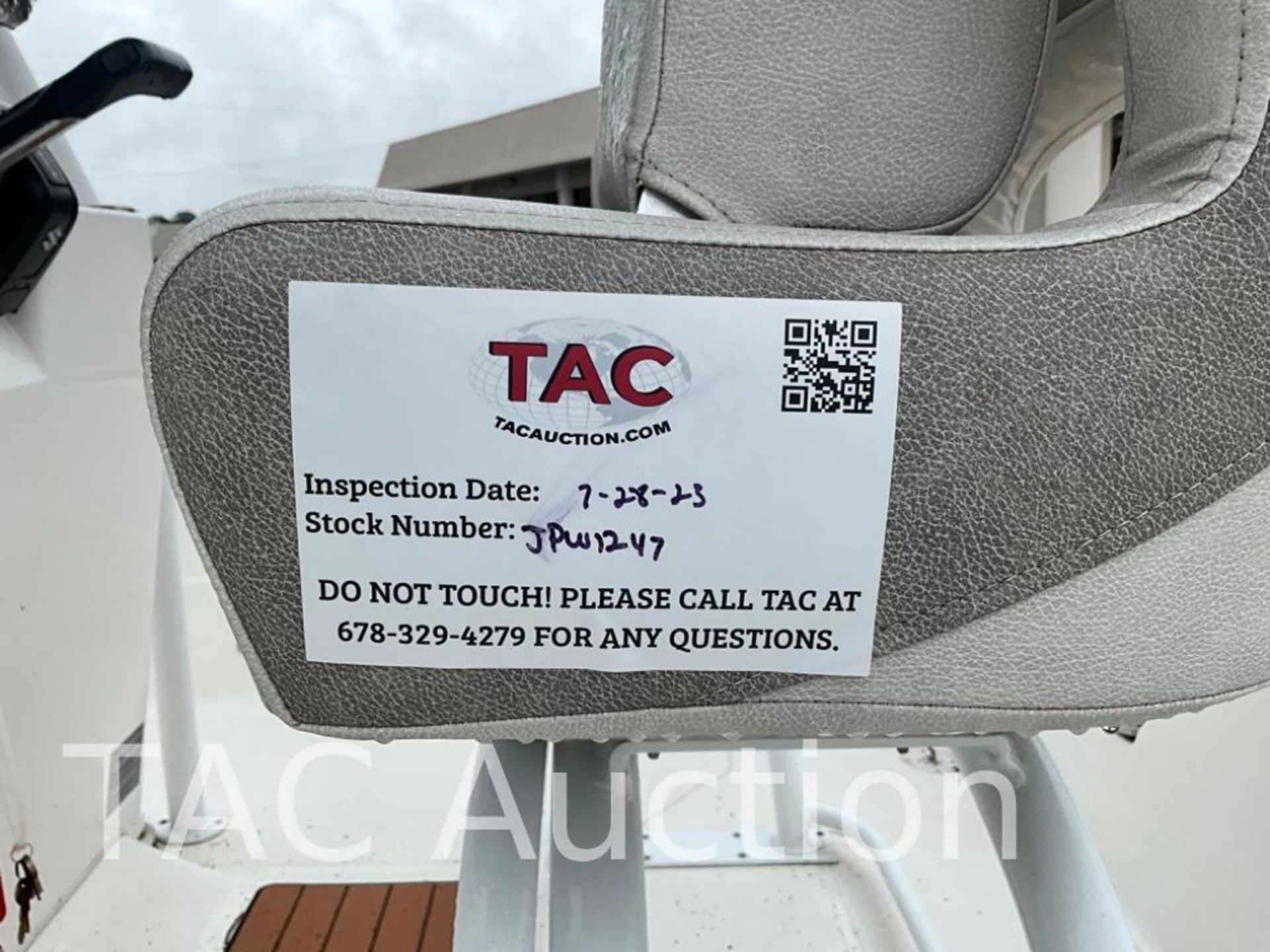 2019 Epic 24ft Bay Center Console - Image 45 of 48