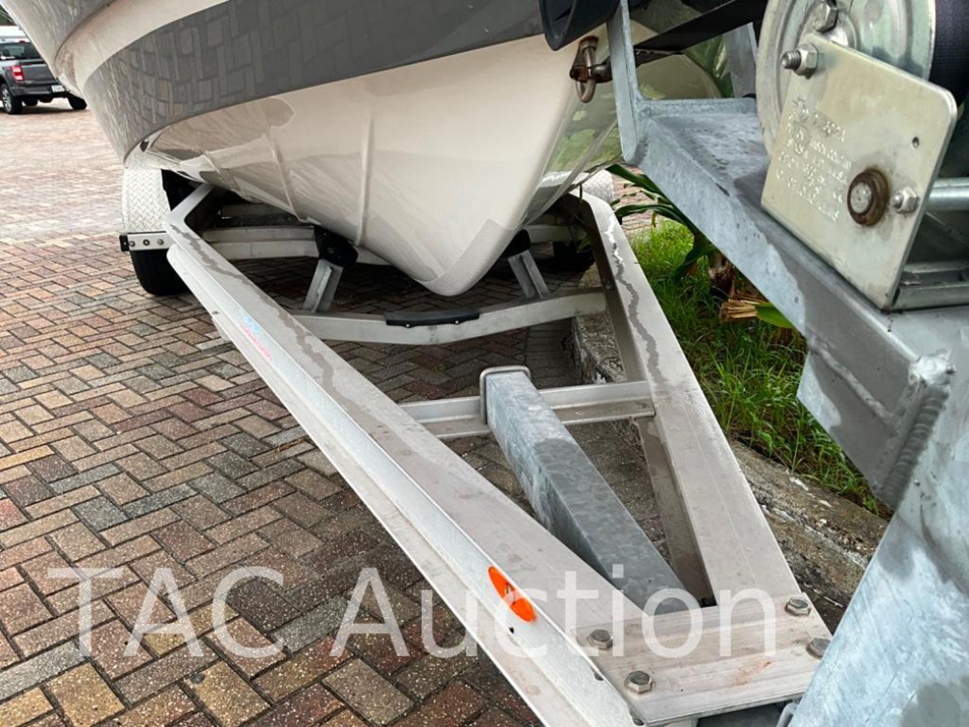 2019 Epic 24ft Bay Center Console - Image 27 of 48