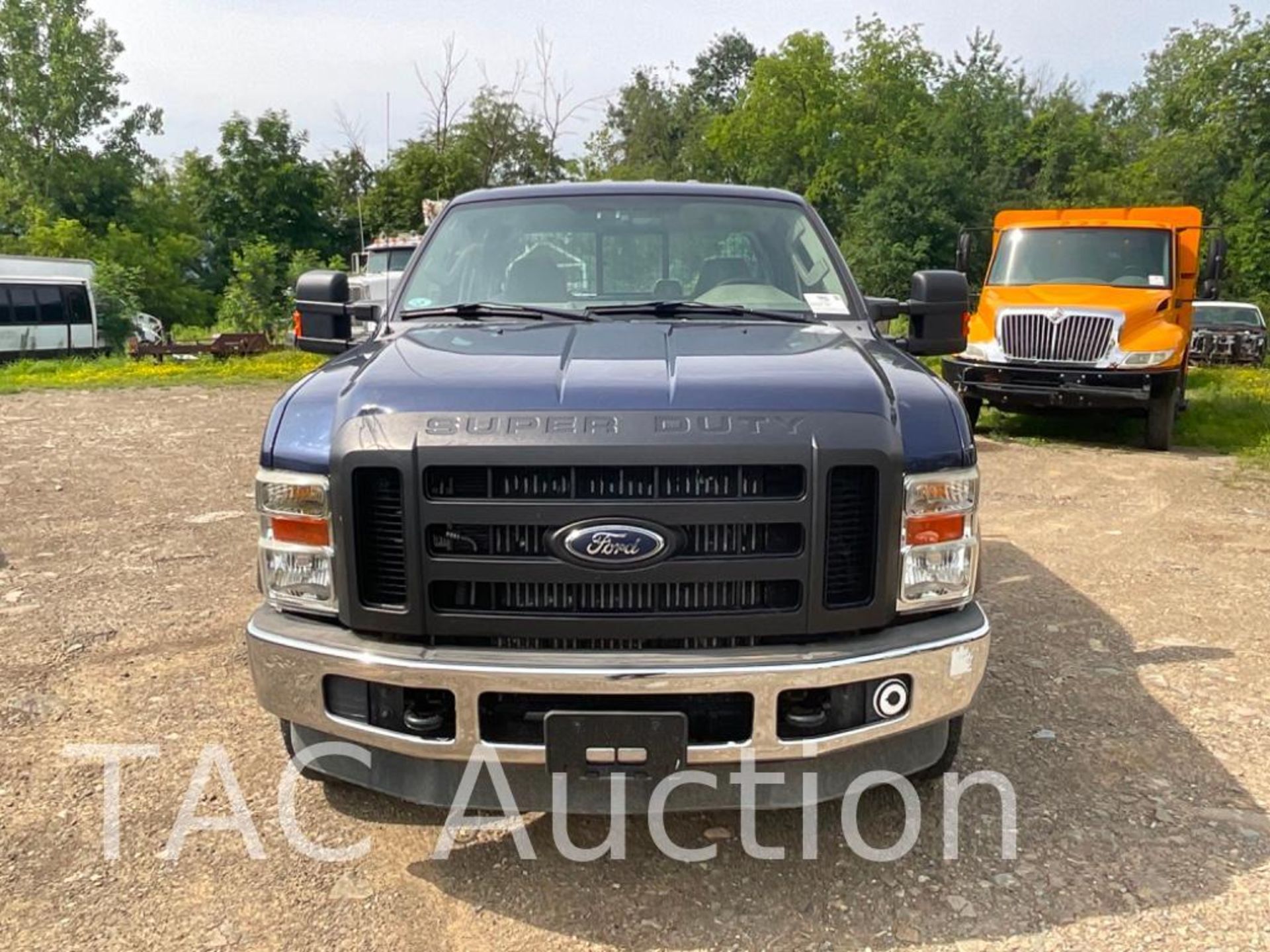 2008 Ford F350 Super Duty 4x4 Crew Cab Flatbed - Image 2 of 52