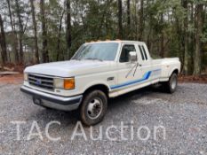 1989 Ford F-350 XLT Lariat Pickup Truck