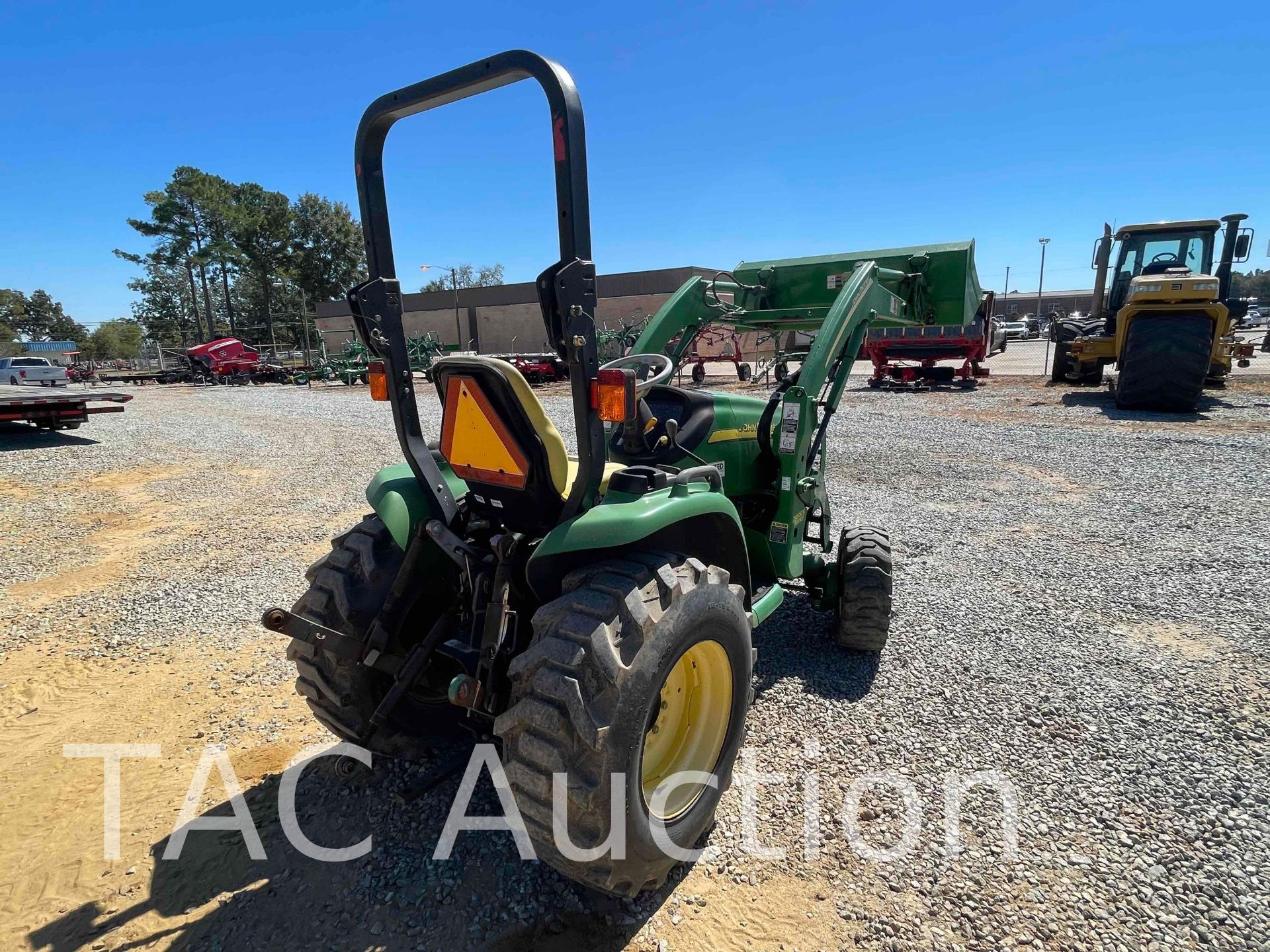 2008 John Deere 3520 4WD Tractor W/ Front End Loader - Image 14 of 42