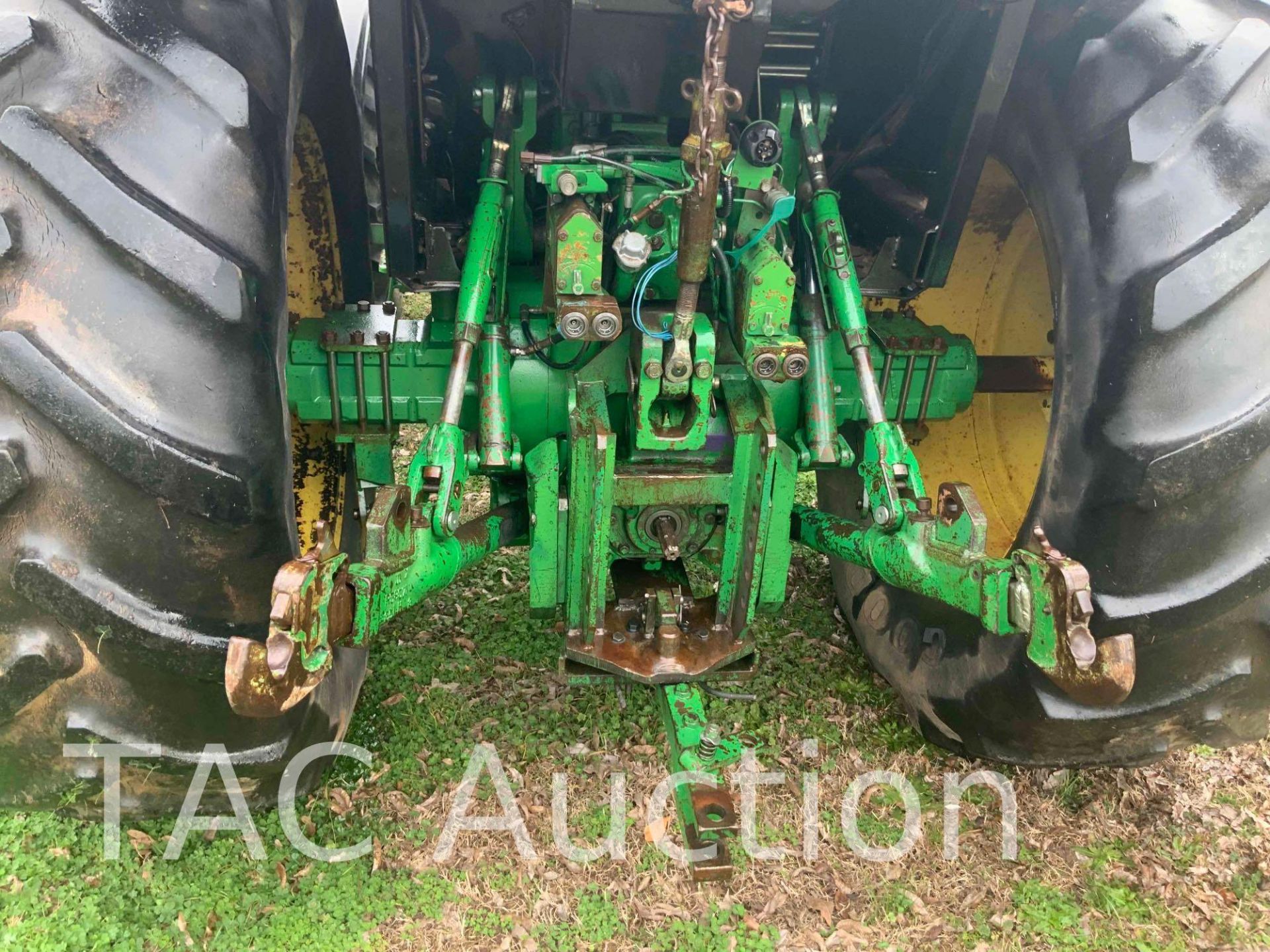 1989 John Deere 4250 4x4 Tractor - Image 28 of 48