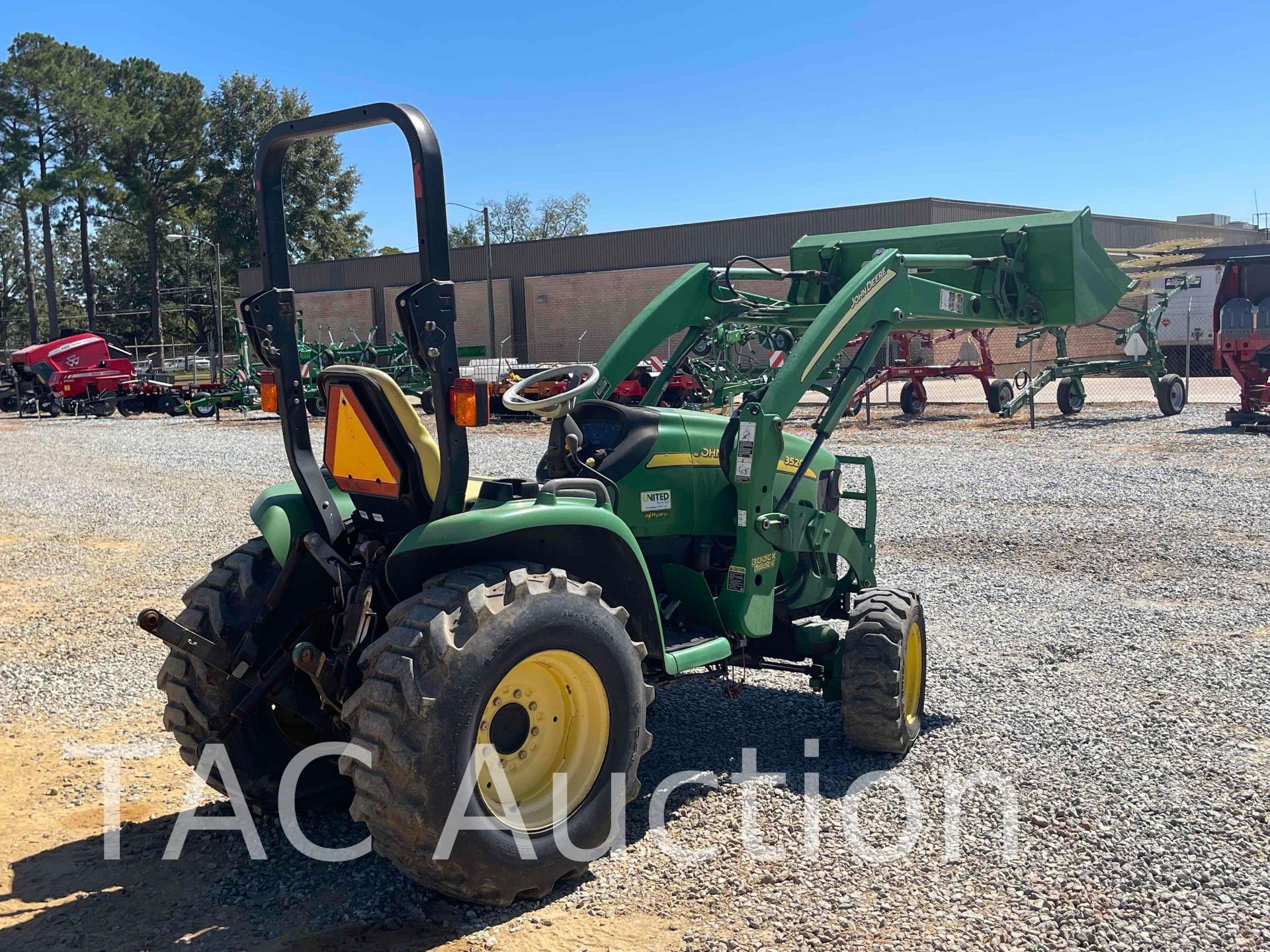 2008 John Deere 3520 4WD Tractor W/ Front End Loader - Image 12 of 42