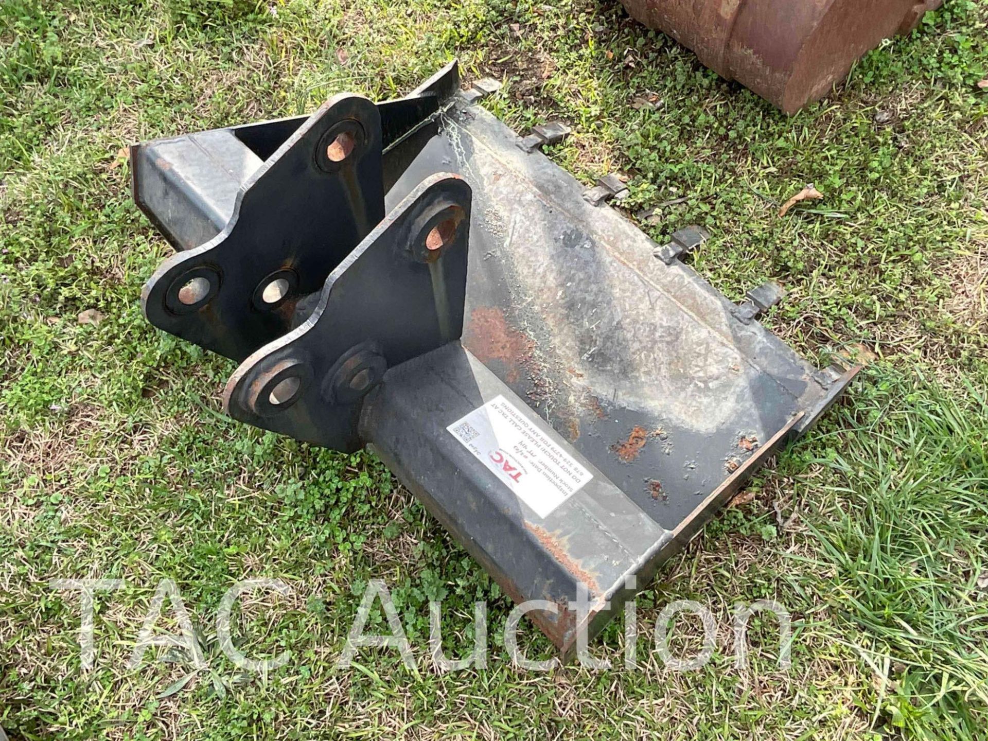 36in Mini Excavator Bucket Attachment - Image 2 of 3