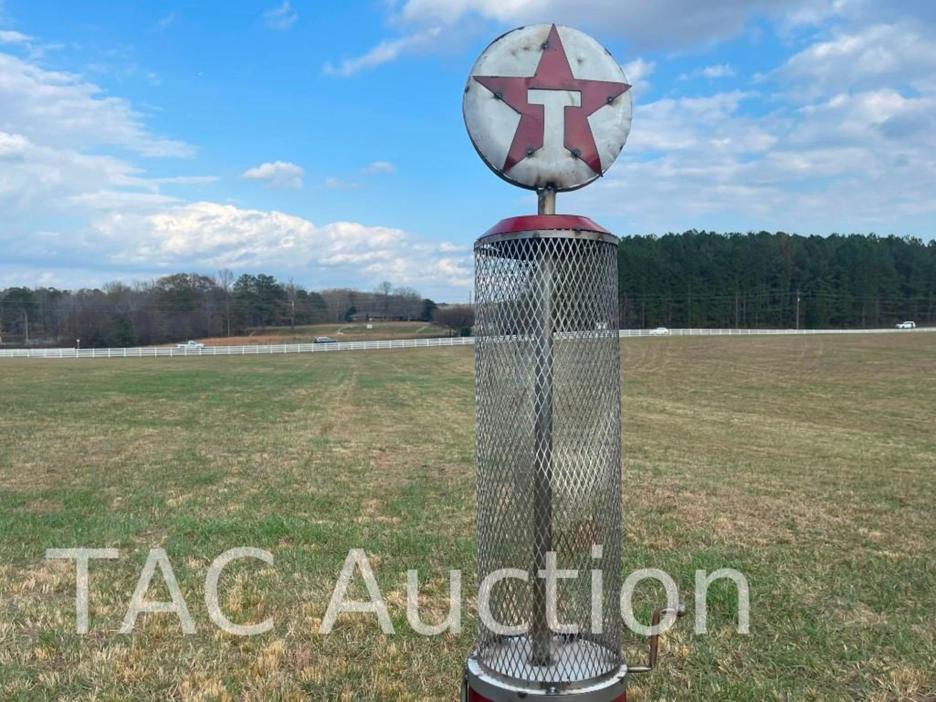 Metal Texaco Gas Pump Yard Art - Image 3 of 5