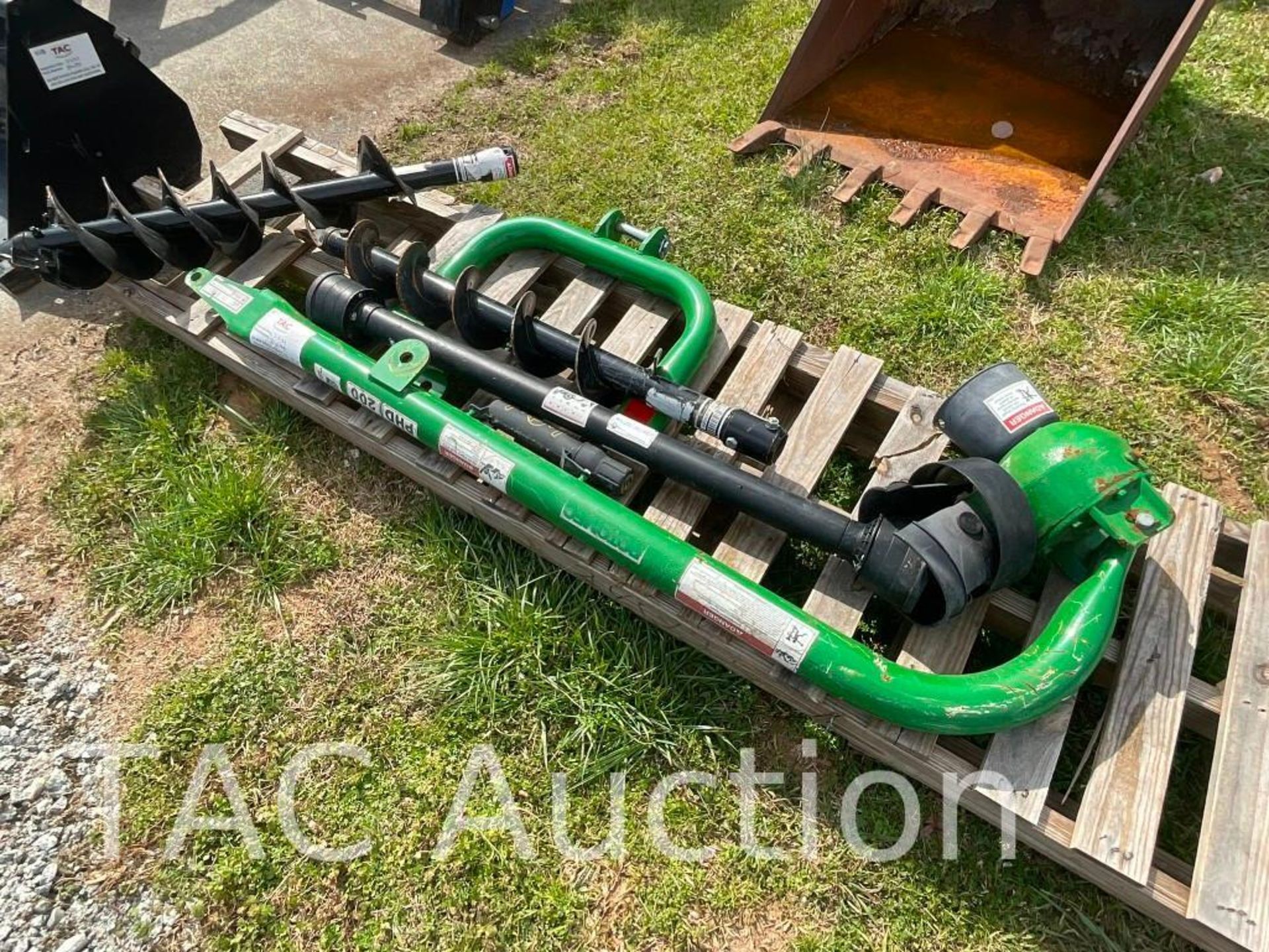 John Deere 5ft Auger Attachment W/ (2) Bits - Image 4 of 7