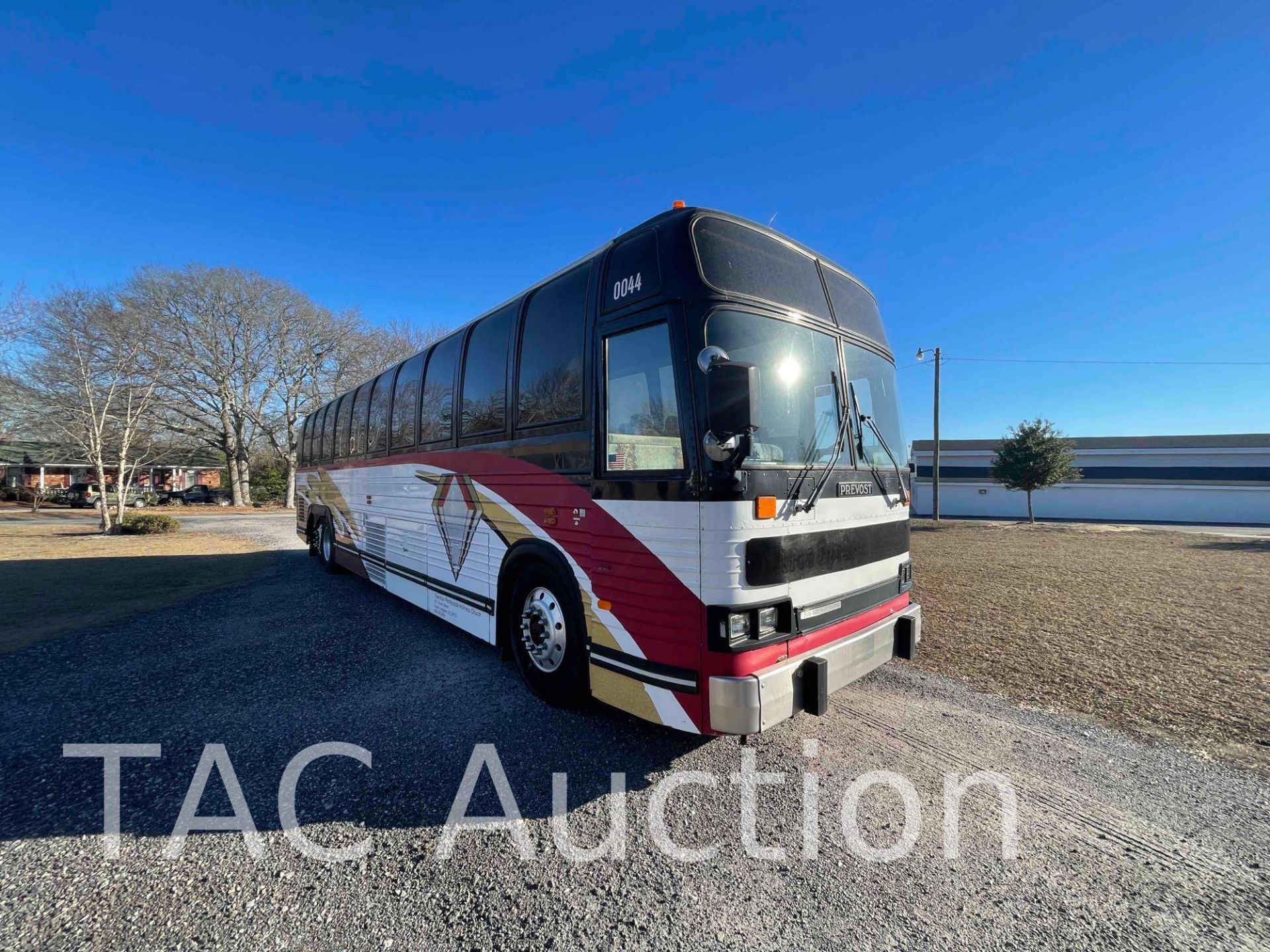 1989 Prevost LE Mirage Coach 48 Passenger Bus - Image 3 of 93