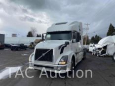 2012 Volvo VNL 780 Sleeper Truck