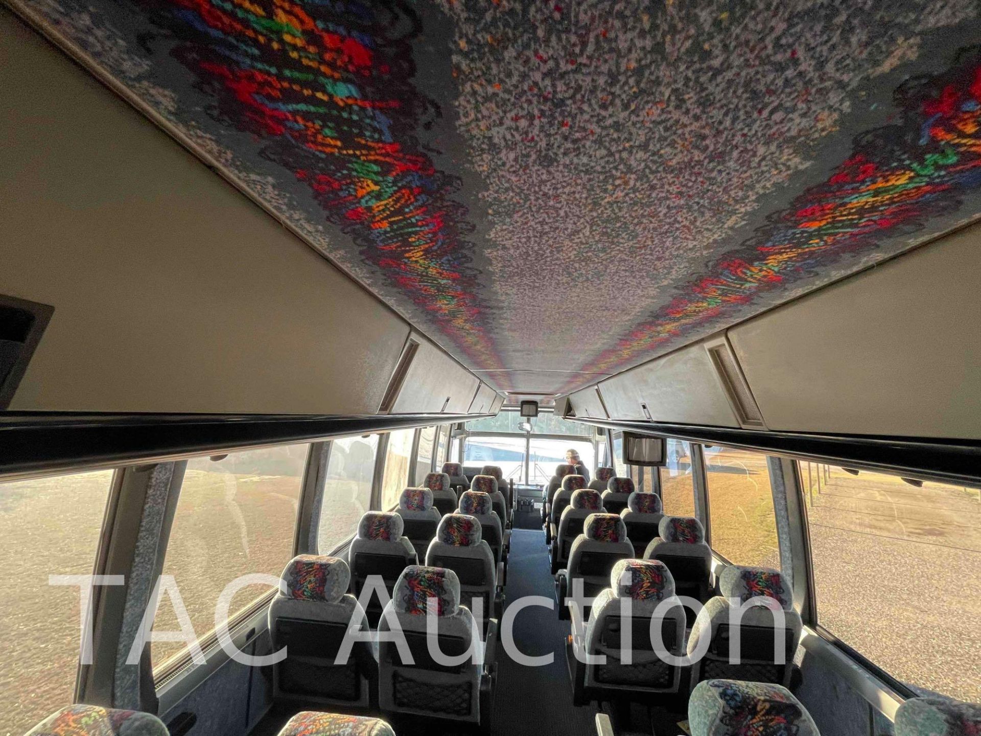 1989 Prevost LE Mirage Coach 48 Passenger Bus - Image 45 of 93