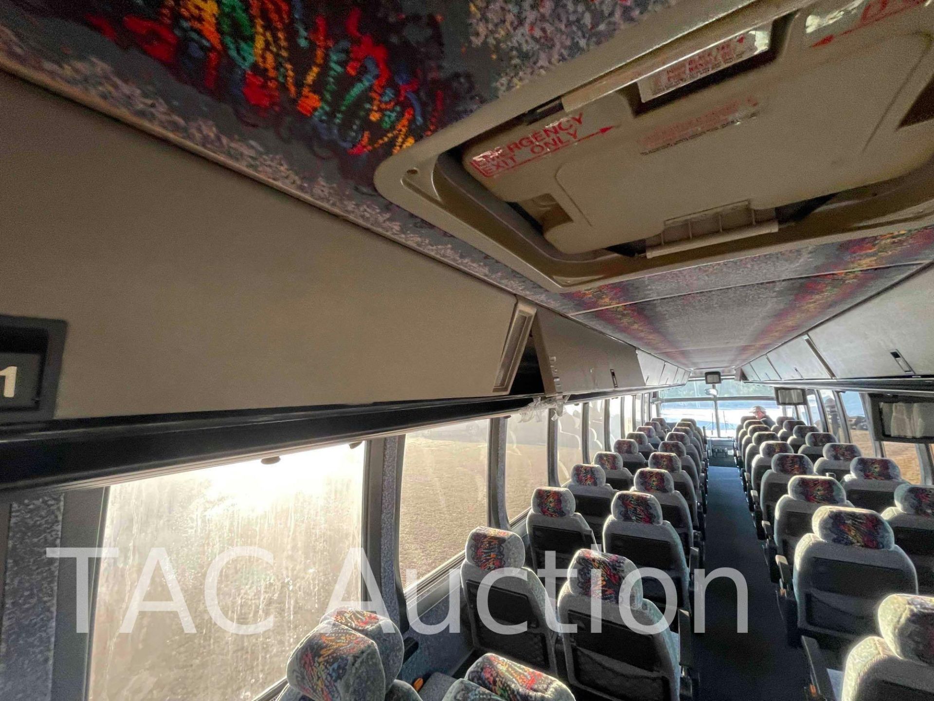 1989 Prevost LE Mirage Coach 48 Passenger Bus - Image 48 of 93