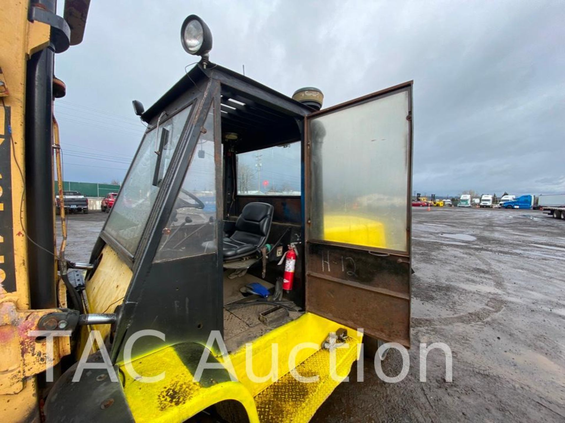 2002 Hyster H155XL2 Forklift - Image 29 of 73