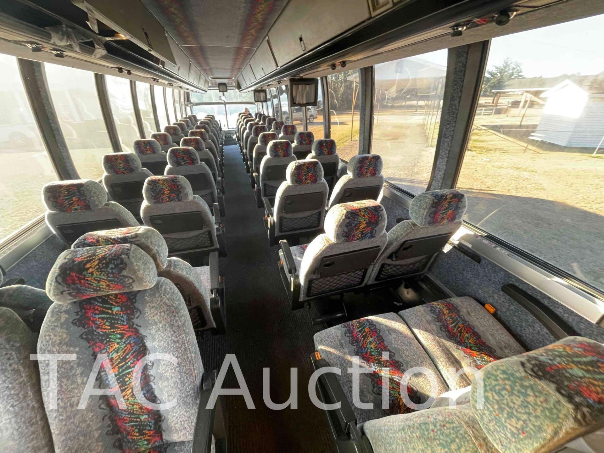 1989 Prevost LE Mirage Coach 48 Passenger Bus - Image 54 of 93