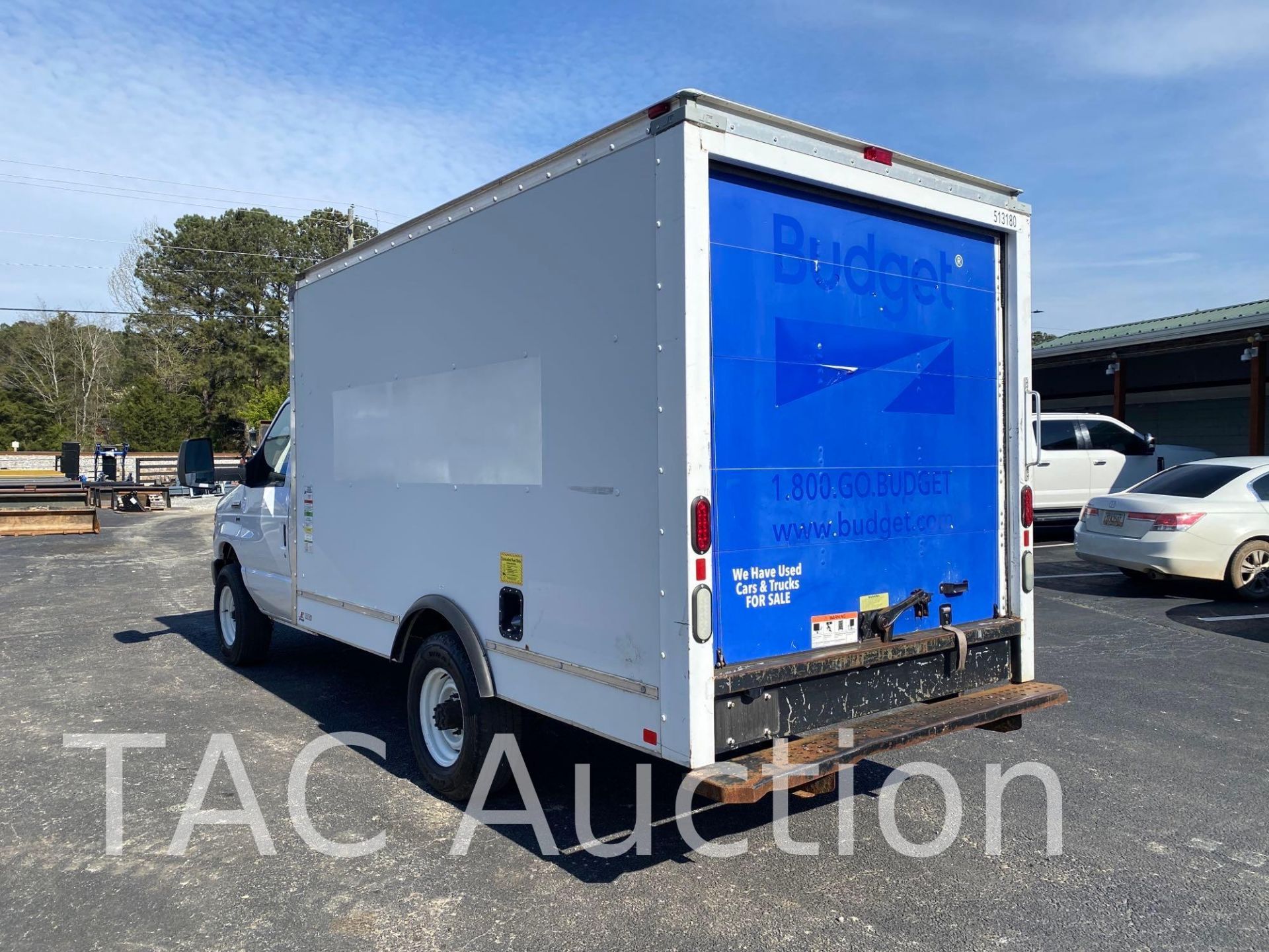 2015 Ford Econoline E-350 12ft Box Truck - Image 6 of 46