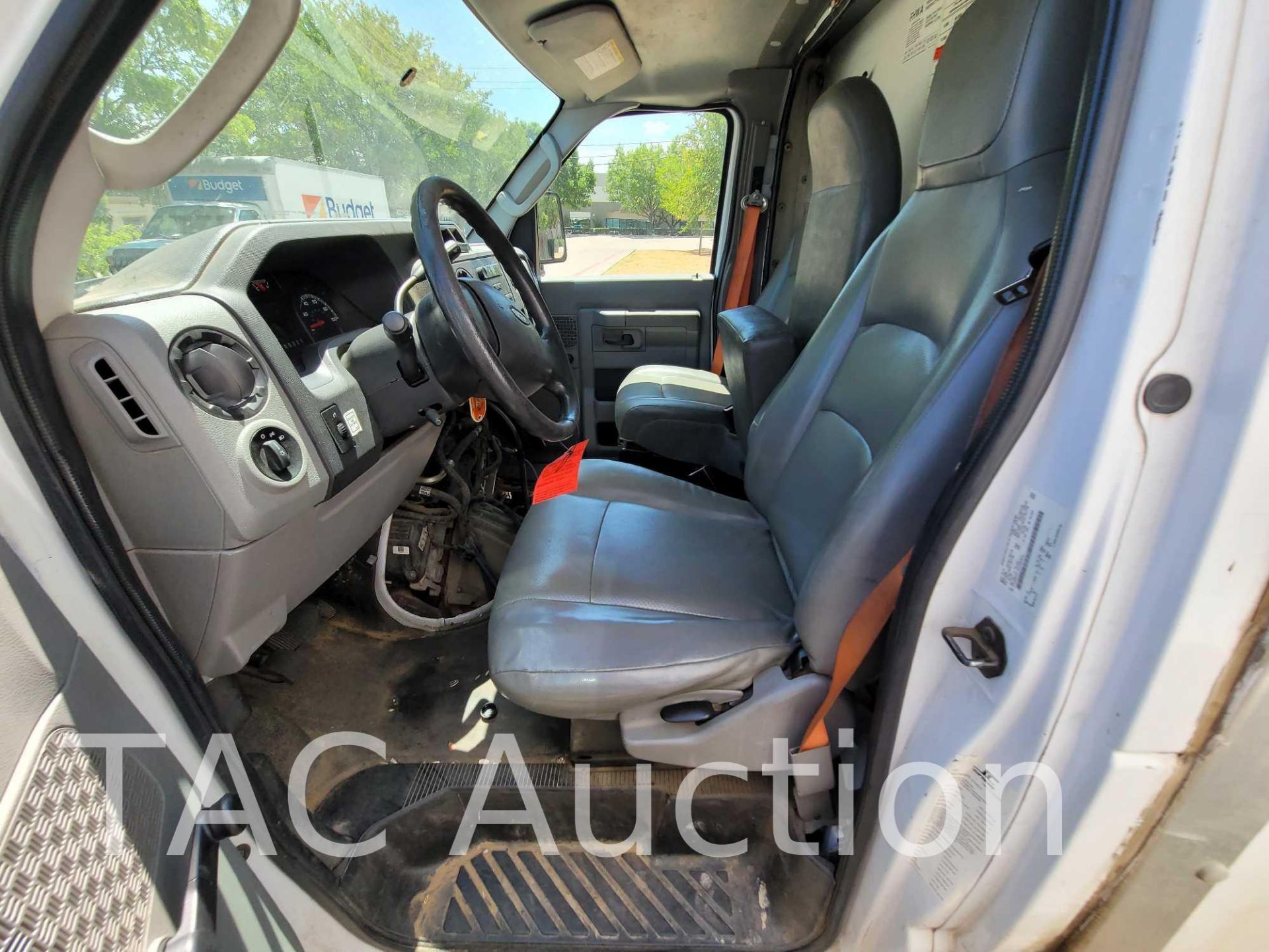 2014 Ford E-350 Box Truck - Image 11 of 45
