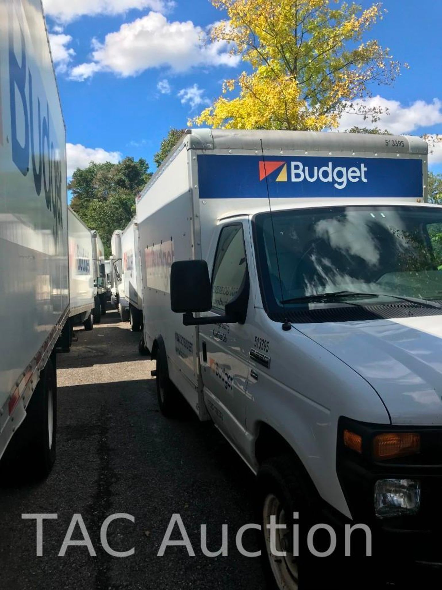 2015 Ford E-350 12ft Box Truck - Image 3 of 16