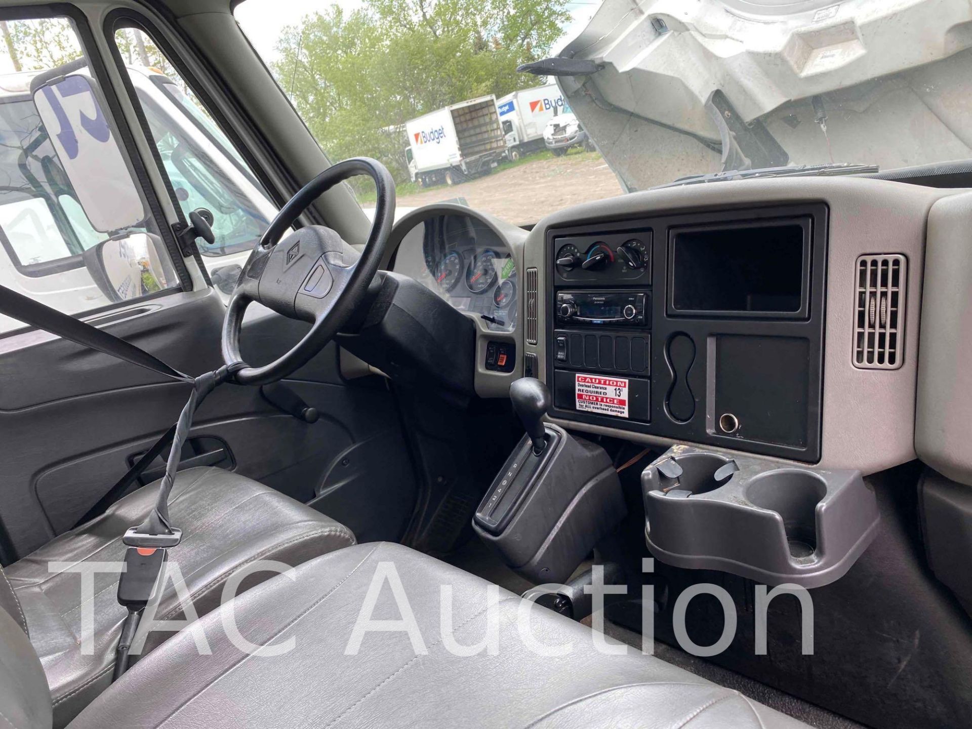 2018 International Durastar 4300 Box Truck - Image 25 of 56