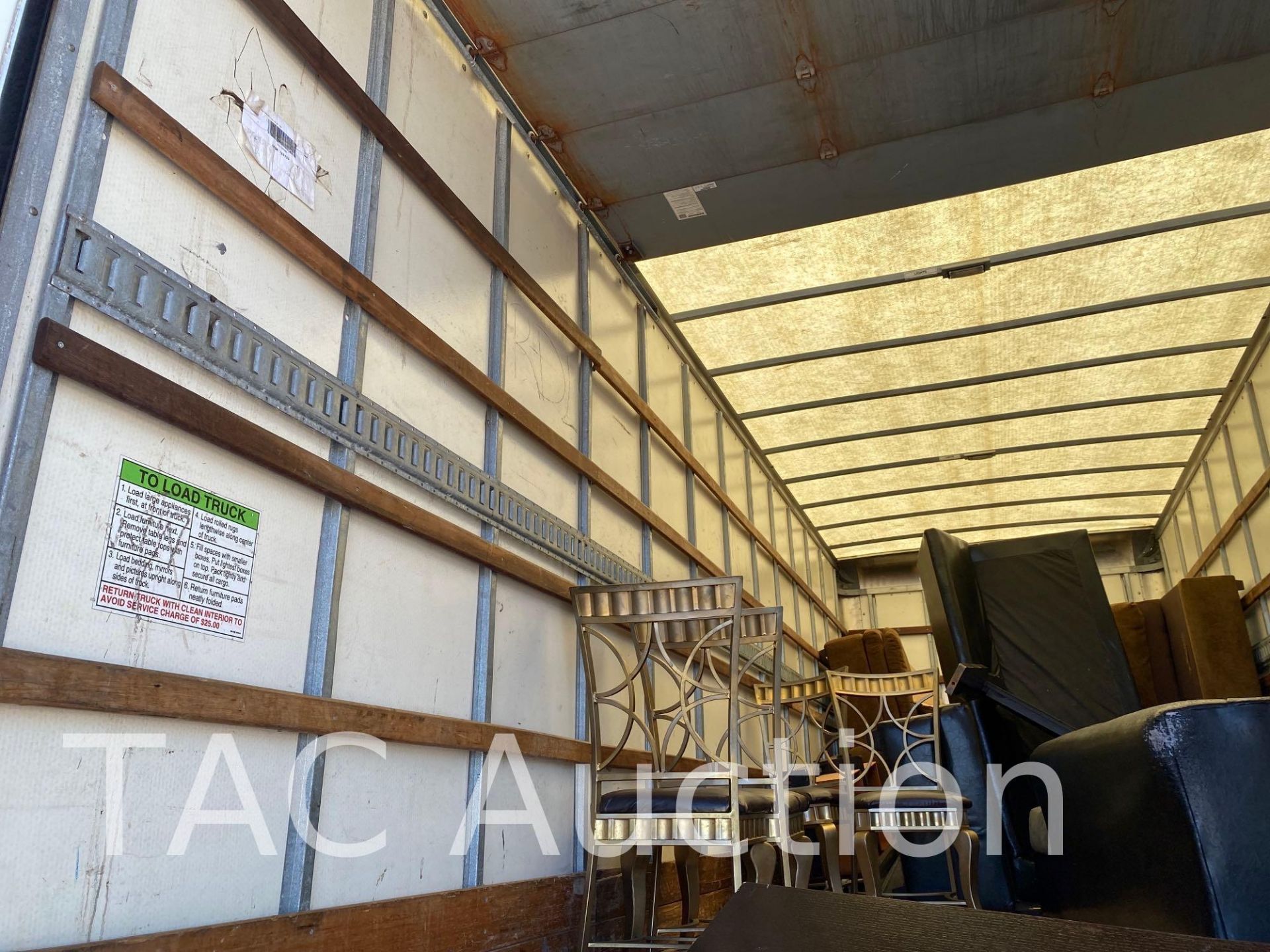2017 International Durastar 4300 26ft Box Truck - Image 25 of 58