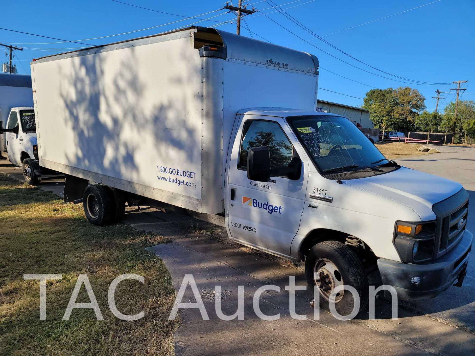 2015 Ford E-350 Box Truck - Image 3 of 43