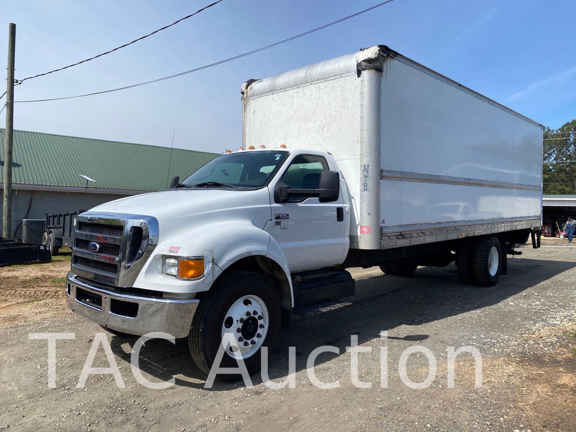 2015 Ford F-650 XL Super Duty 26ft Box Truck