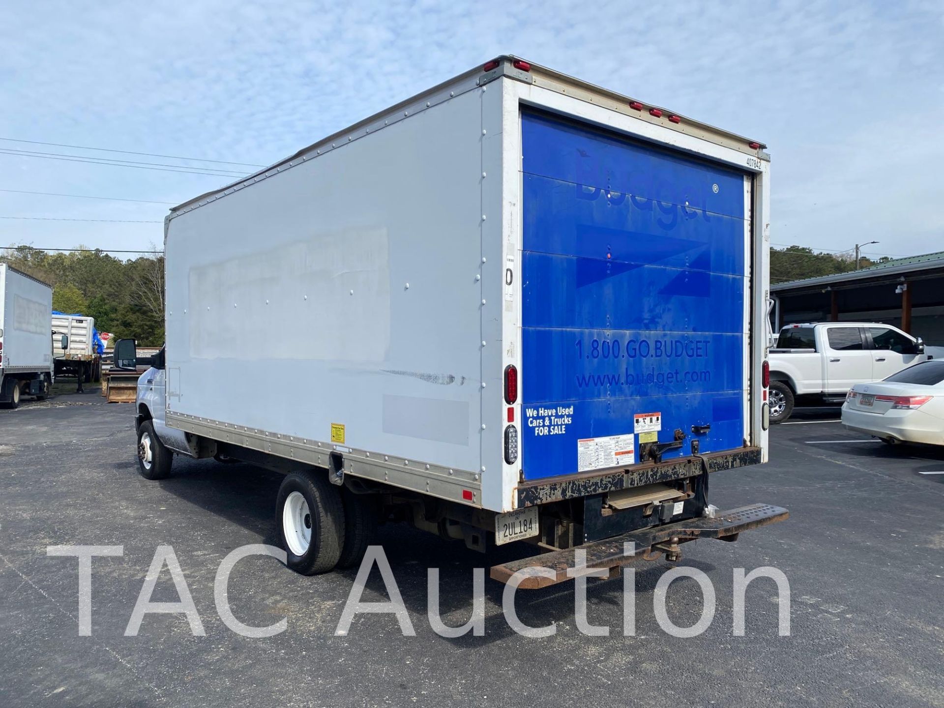 2014 Ford Econoline E-350 16ft Box Truck - Image 6 of 53