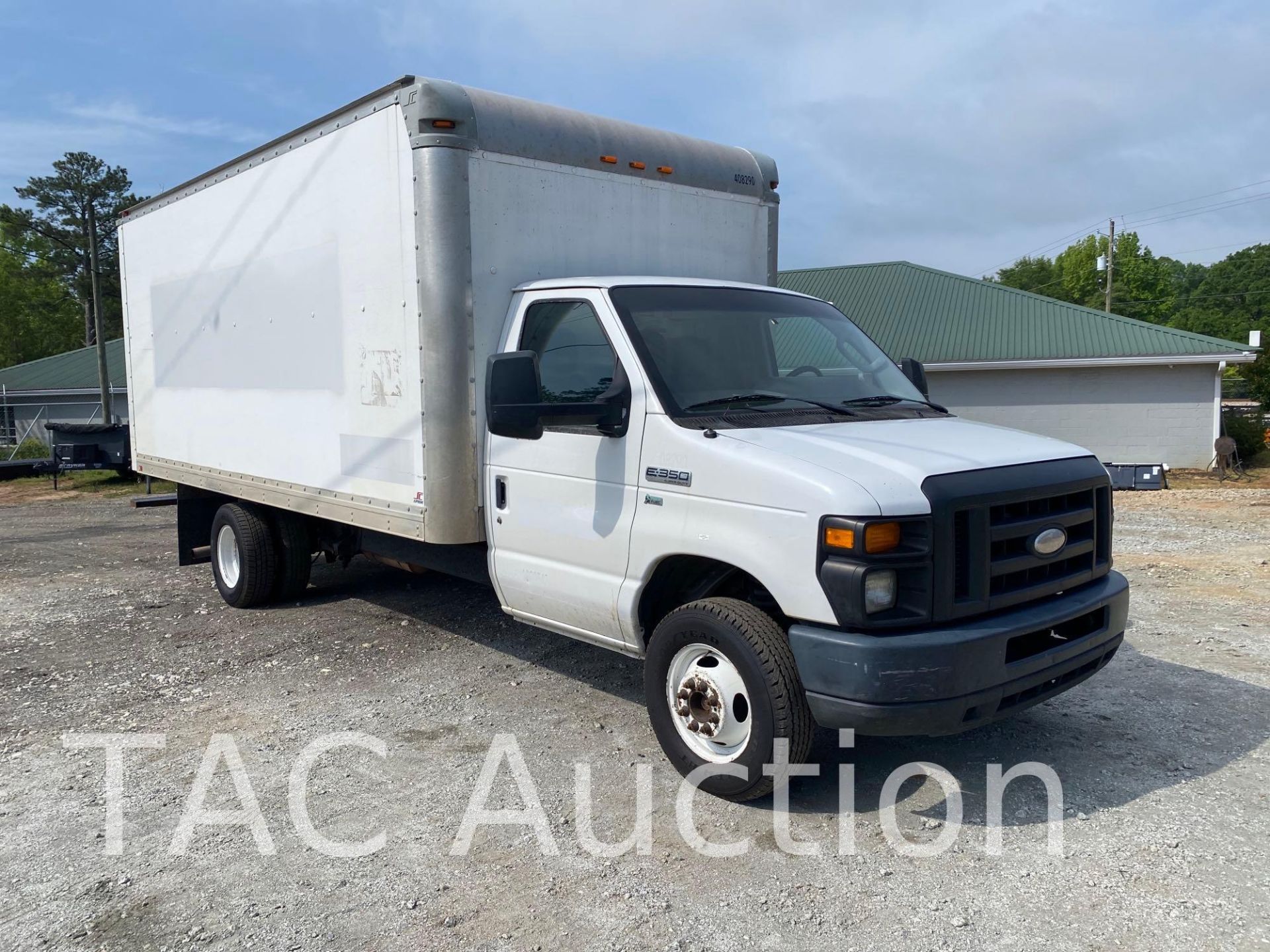 2014 Ford Econoline E-350 16ft Box Truck - Image 3 of 42